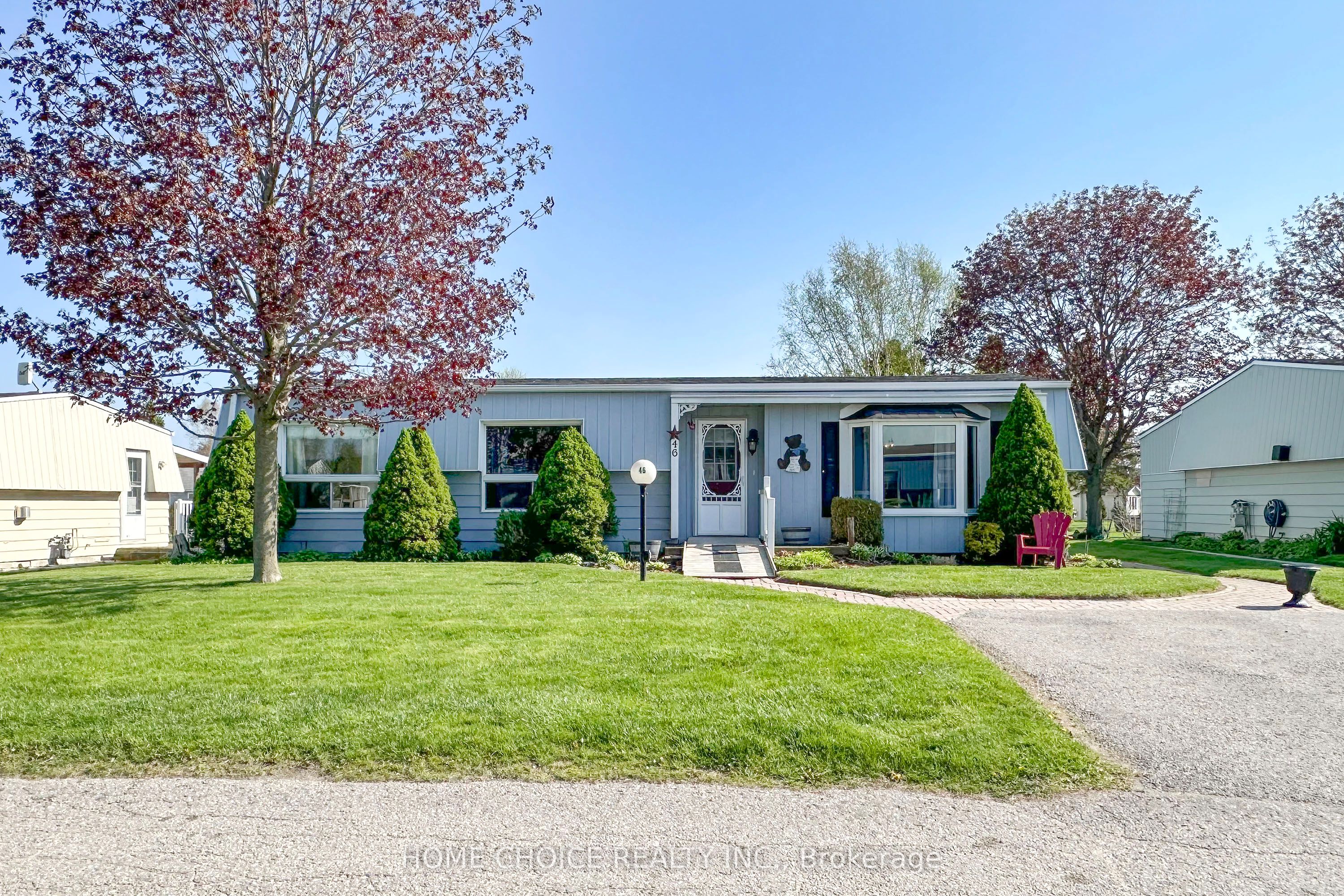 46 Fairway Drive Property Photo 1