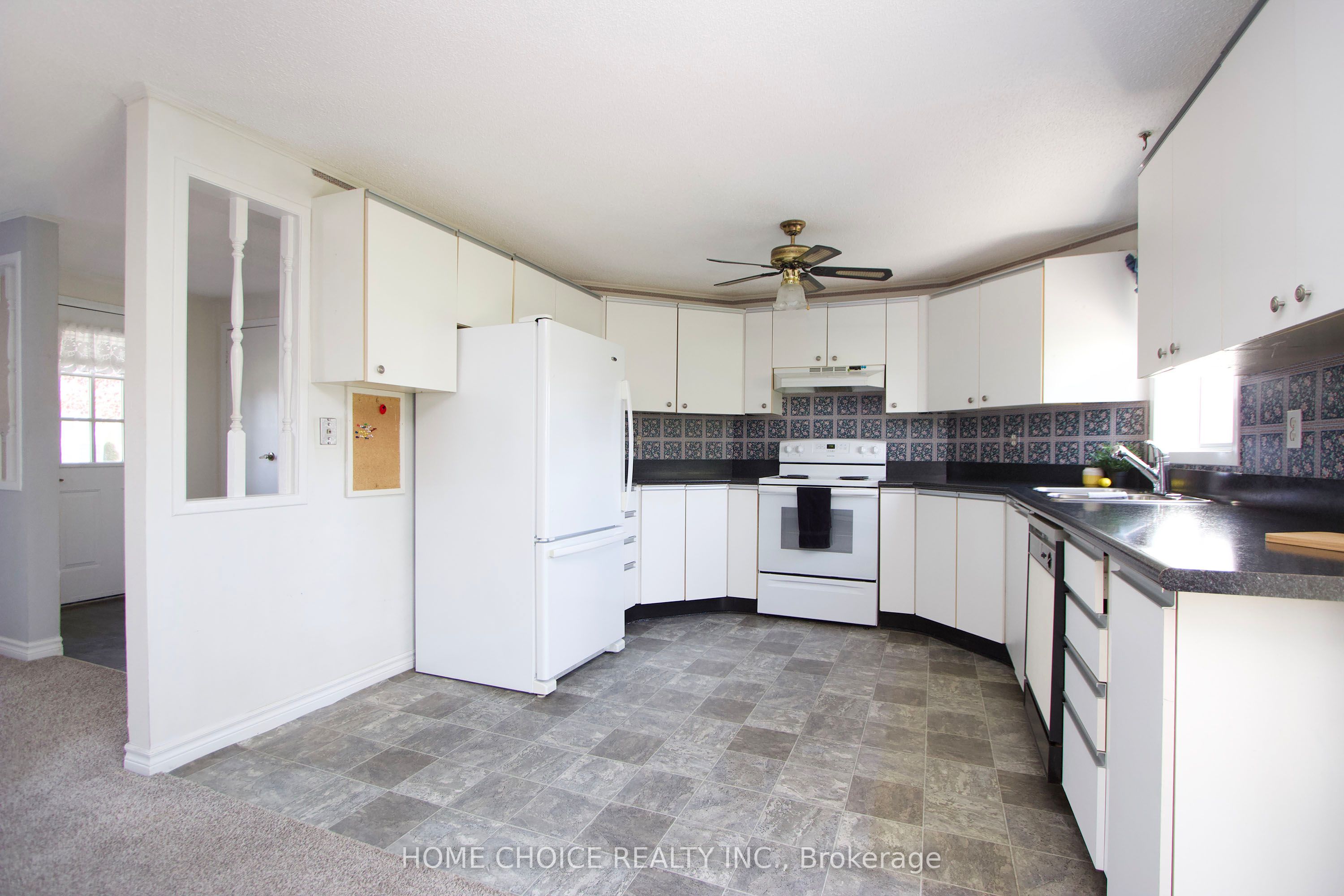 46 Fairway Drive Property Photo 11