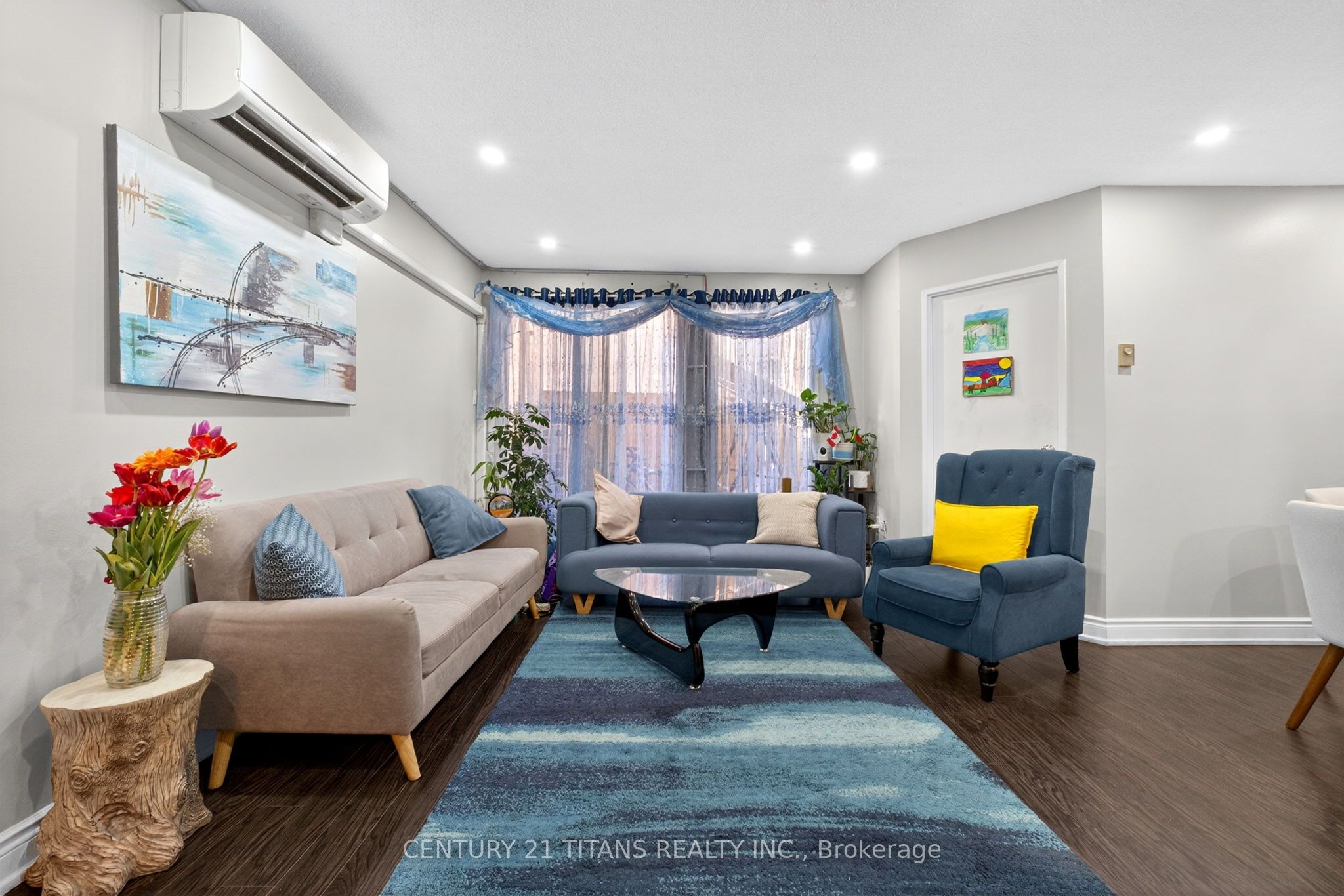100 Mornelle Court 1018