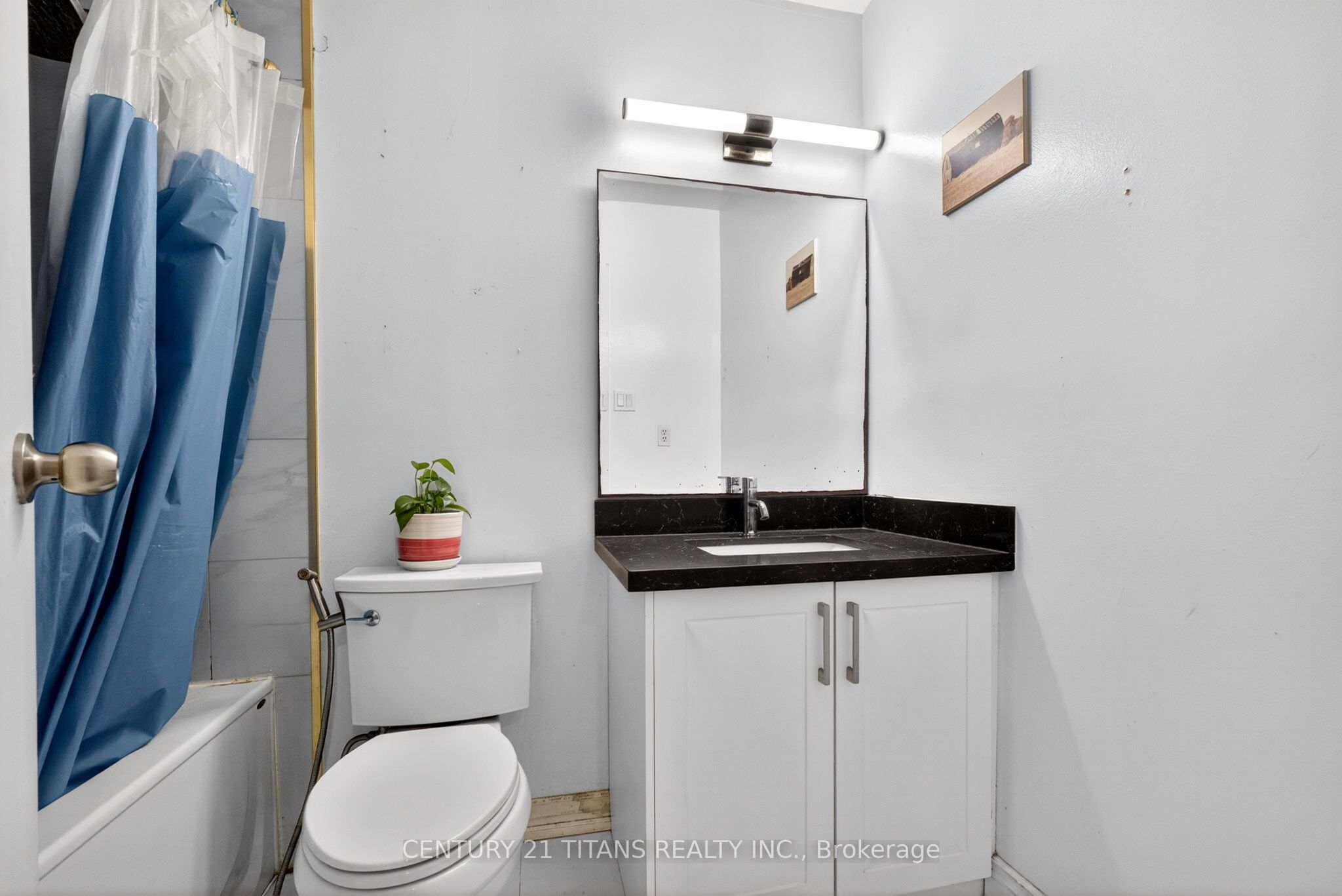 100 Mornelle Court 1018 Property Photo 18