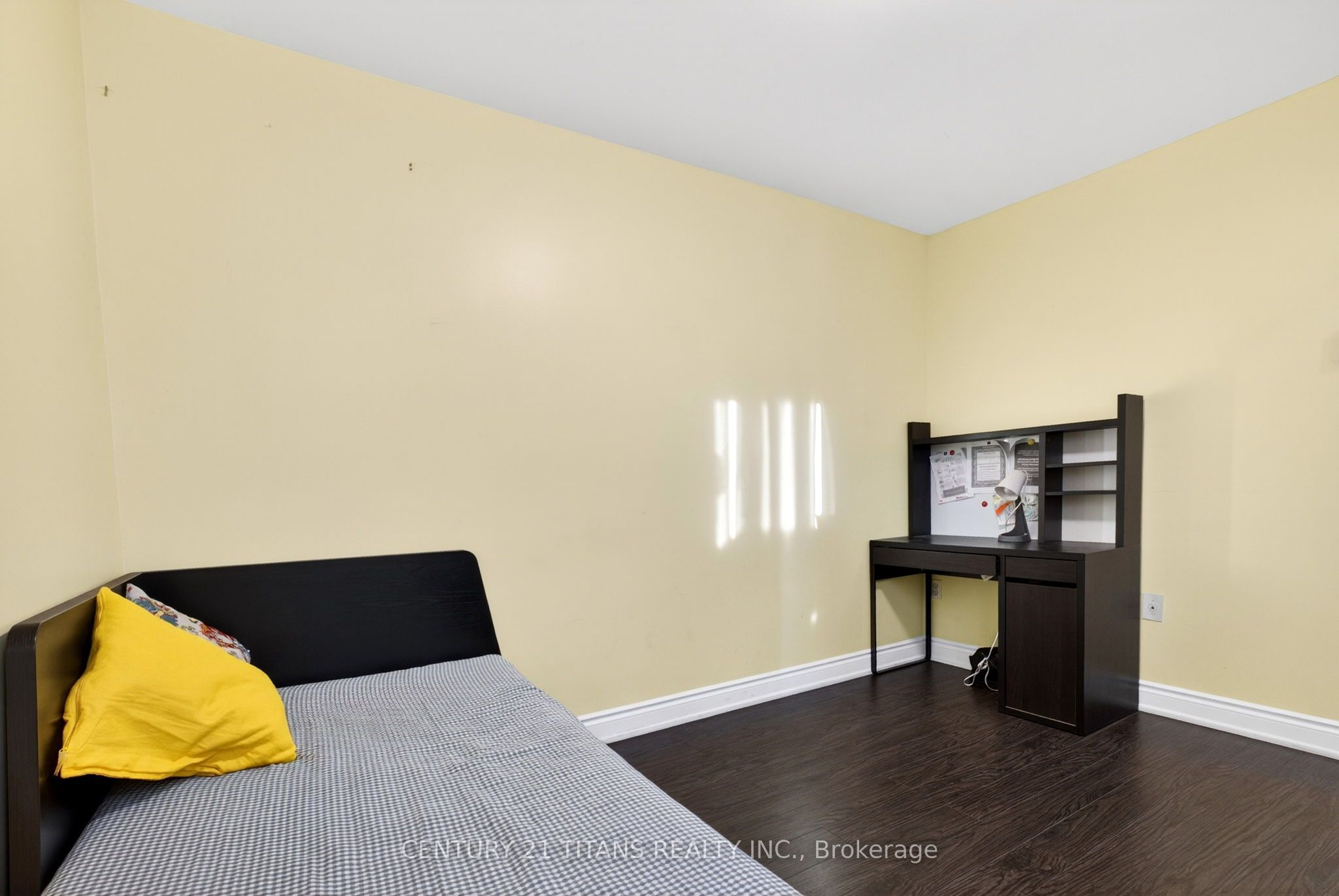 100 Mornelle Court 1018 Property Photo 23