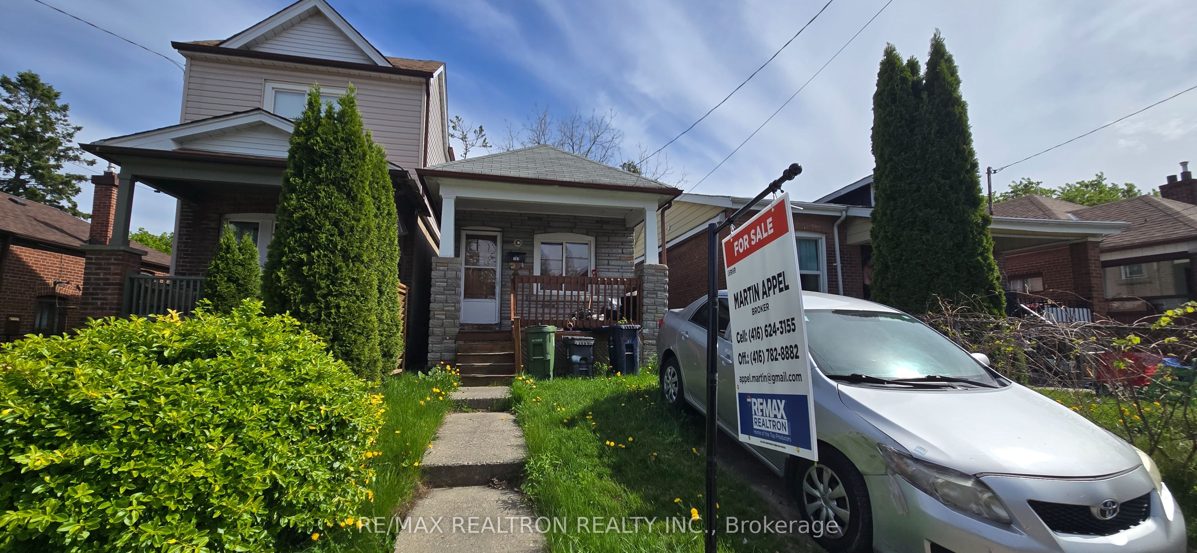 103 Denton Avenue Property Photo 6