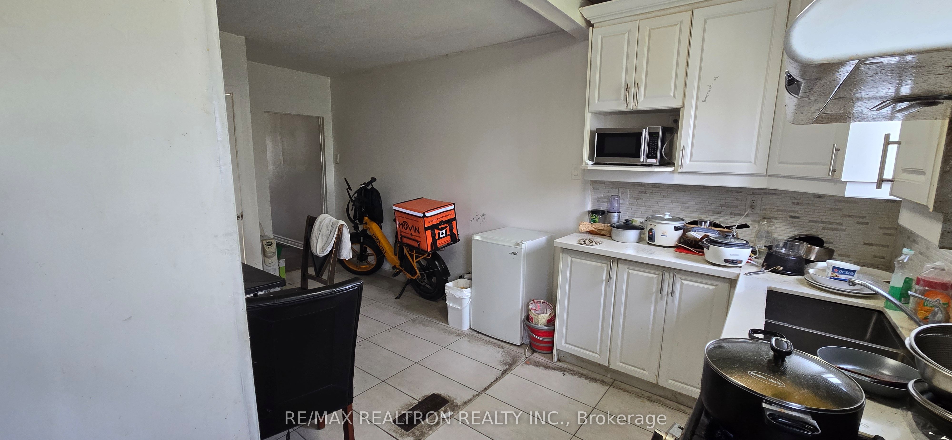 103 Denton Avenue Property Photo 14