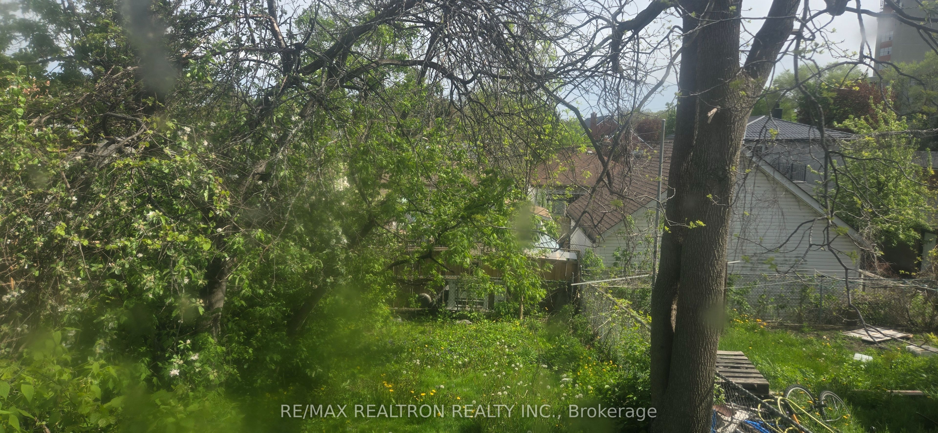 103 Denton Avenue Property Photo 15