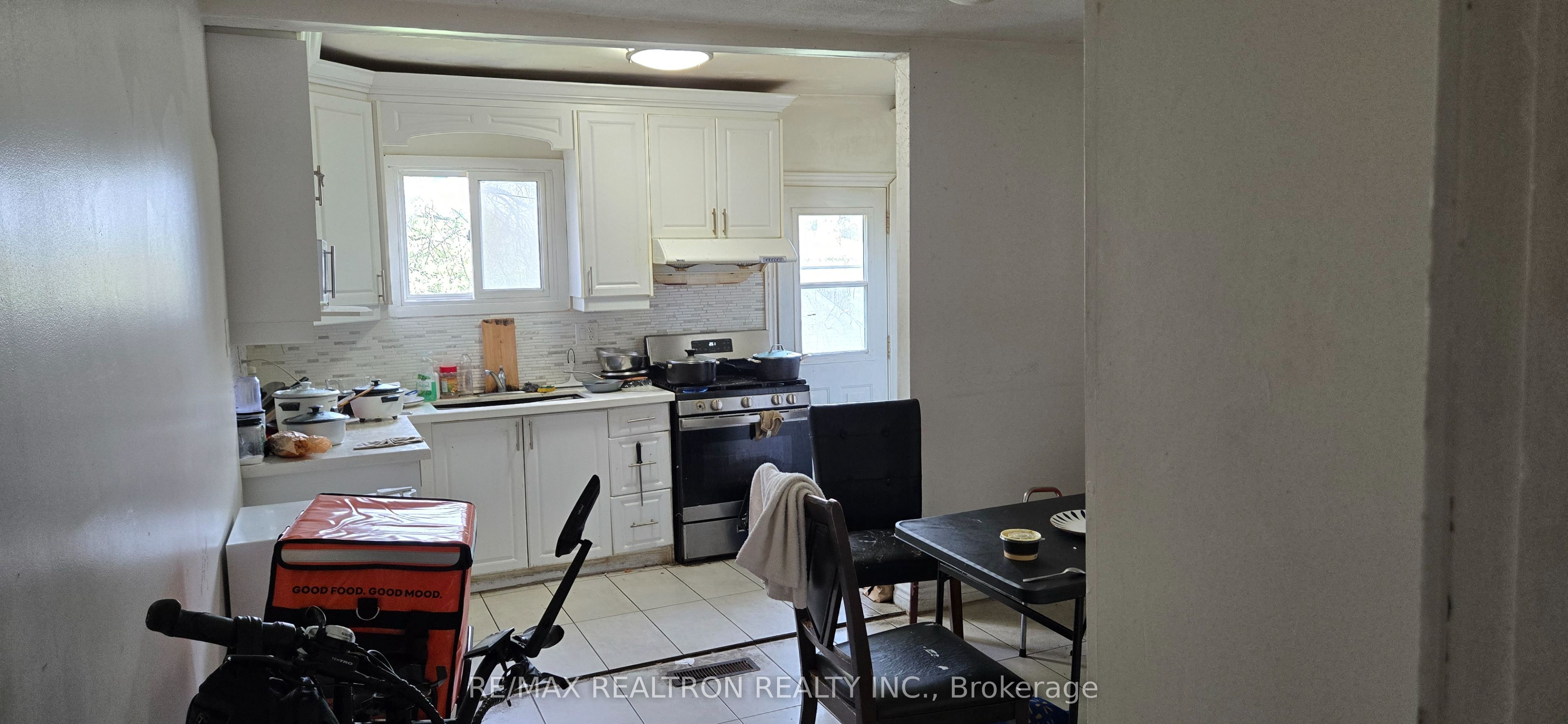 103 Denton Avenue Property Photo 17