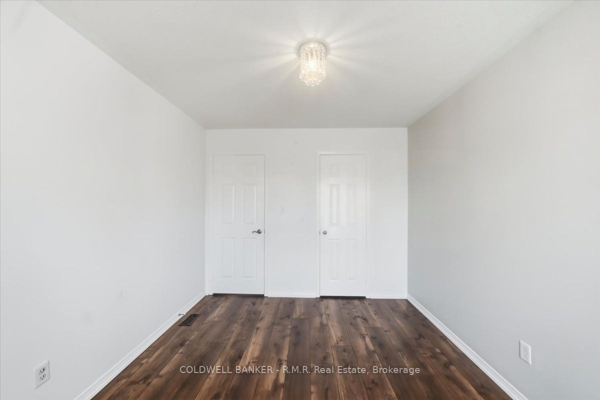 45 Angier Crescent Property Photo 41