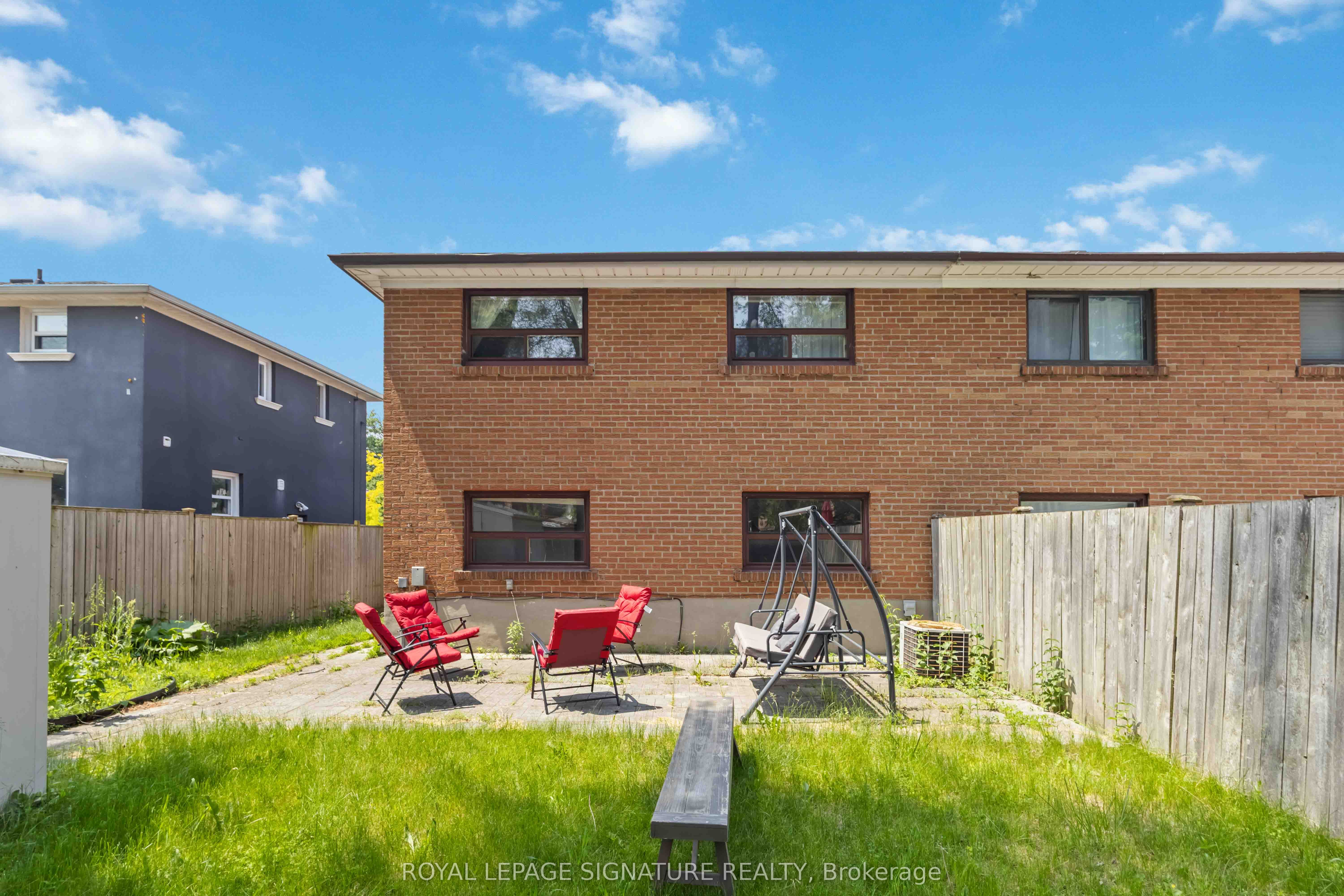 143 Rodda Boulevard Property Photo 1