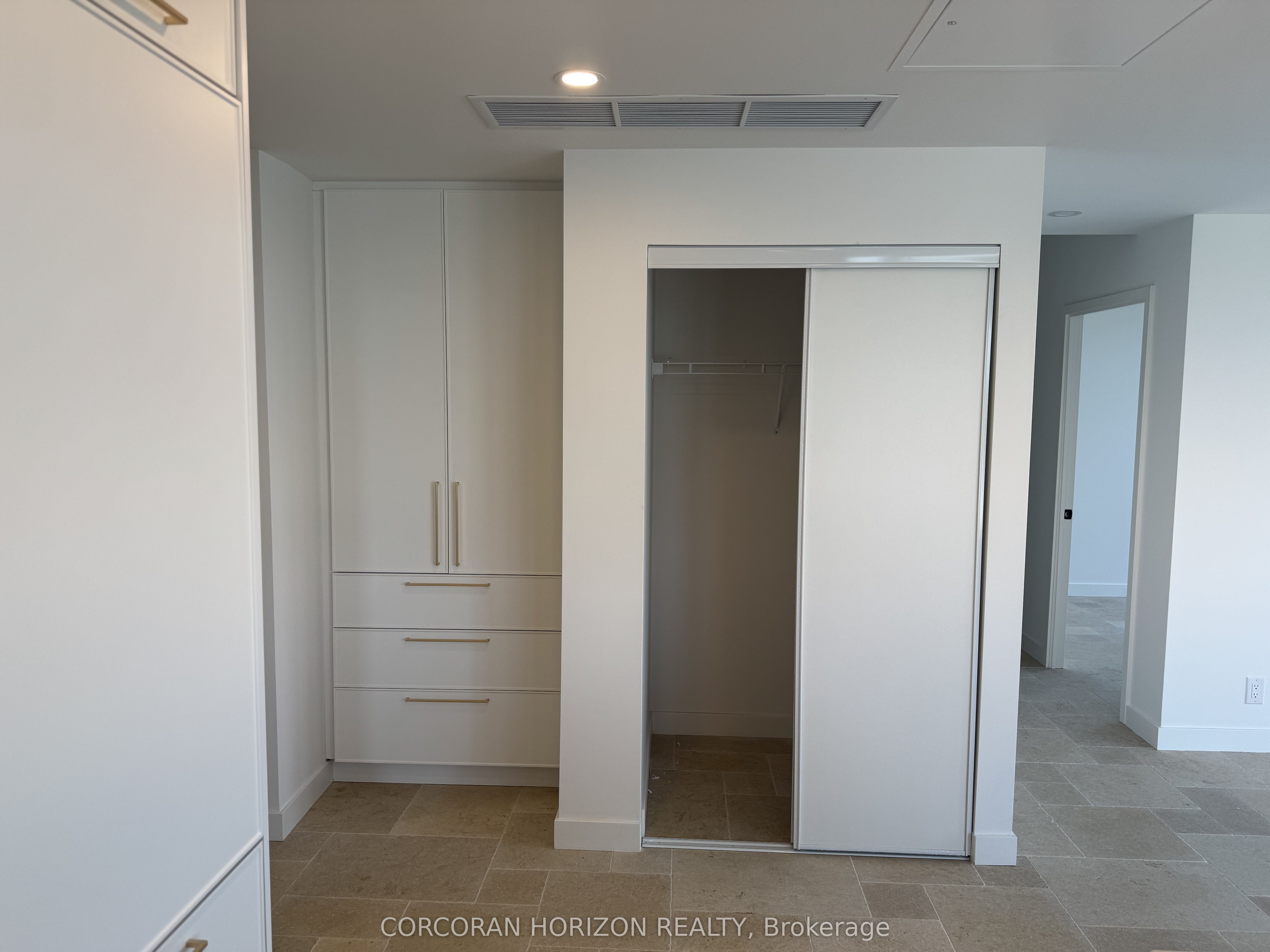 1050 Eastern Avenue 819 Property Photo 16