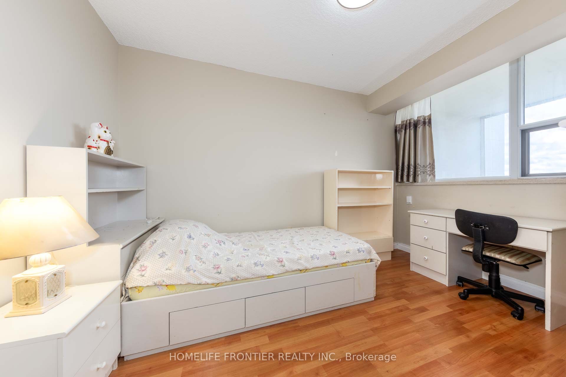 45 Silver Springs Boulevard 706 Property Photo 12