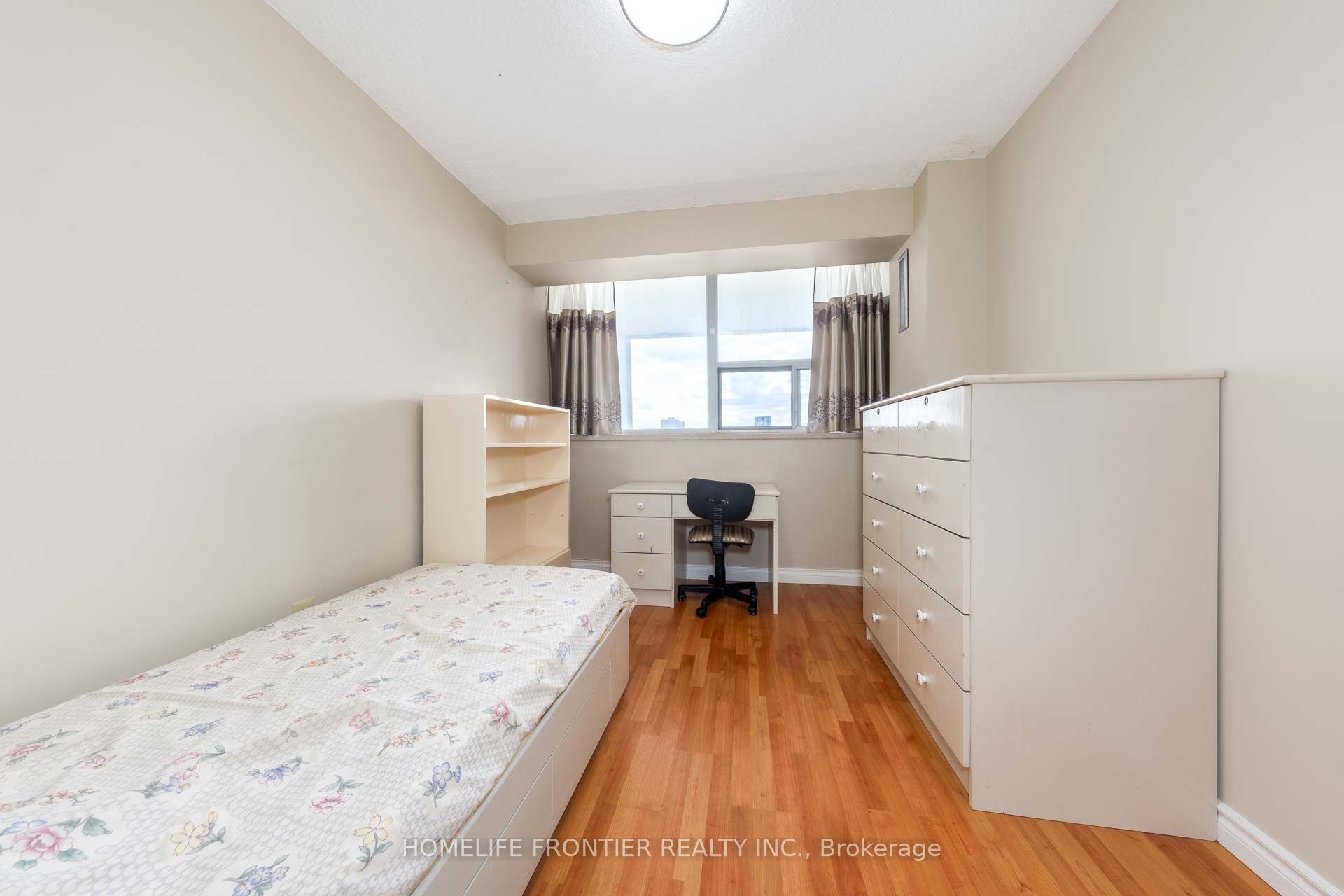 45 Silver Springs Boulevard 706 Property Photo 13
