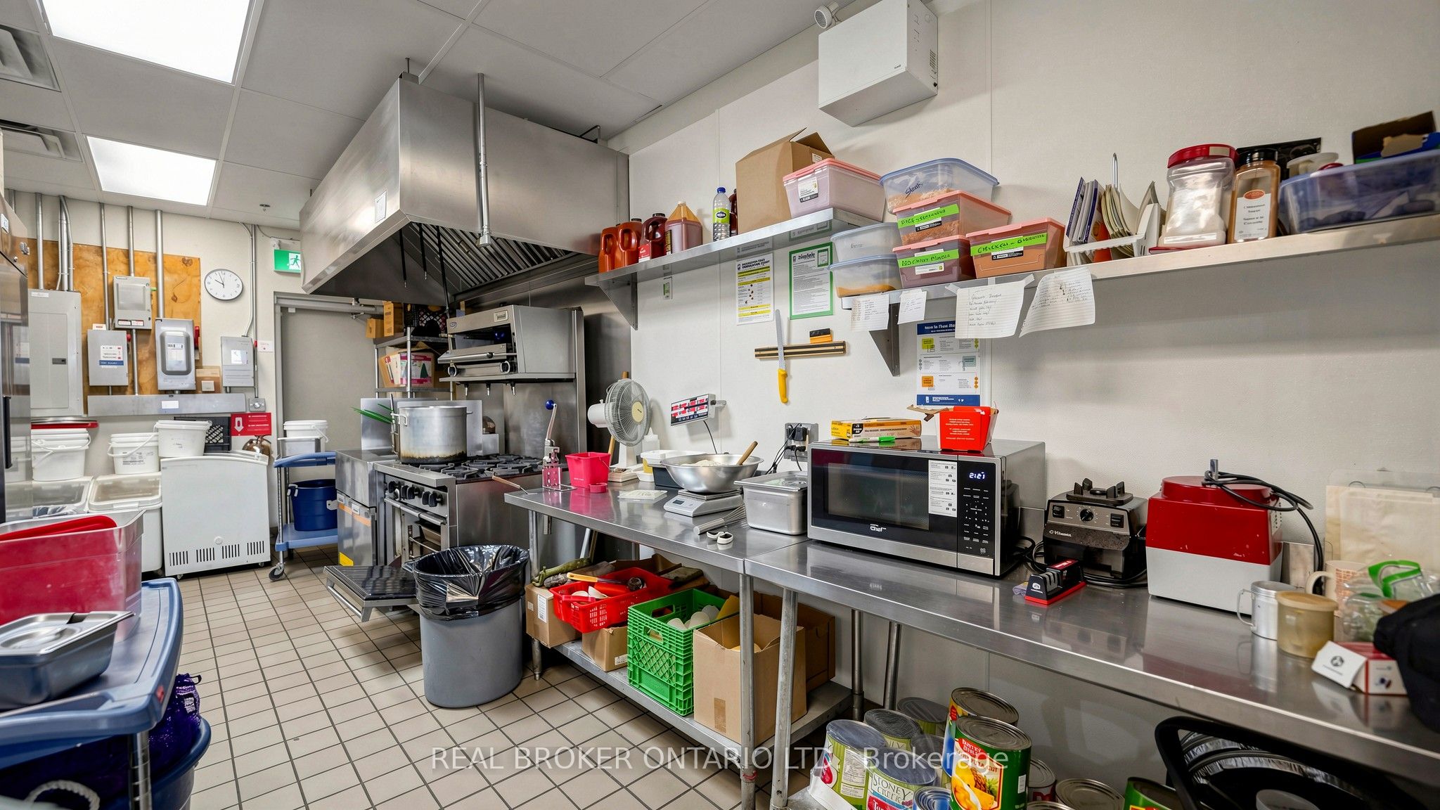 1381 Wilson Road N Property Photo 23