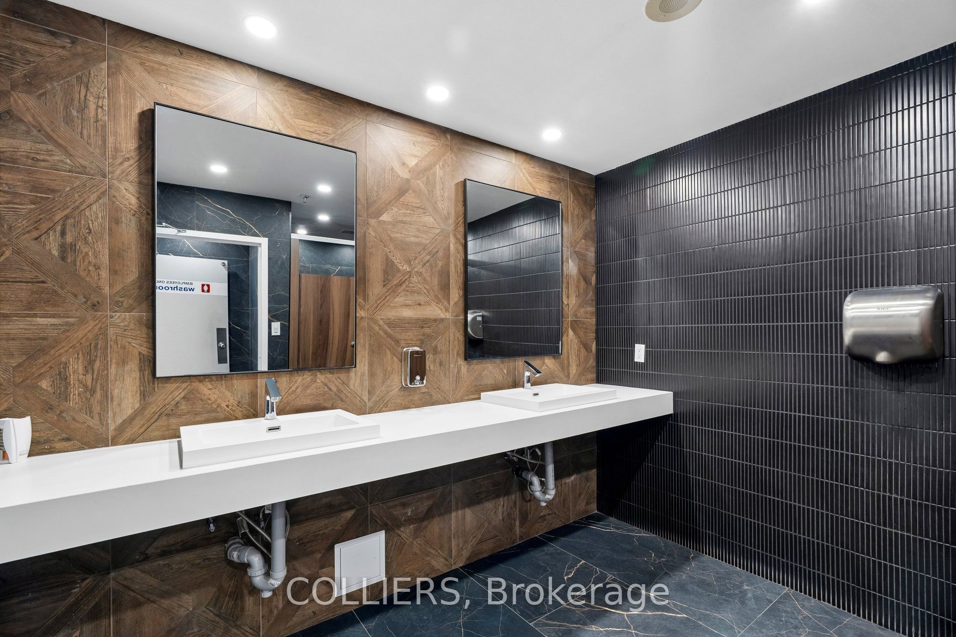 1450 Midland Avenue 1458 Property Photo 10