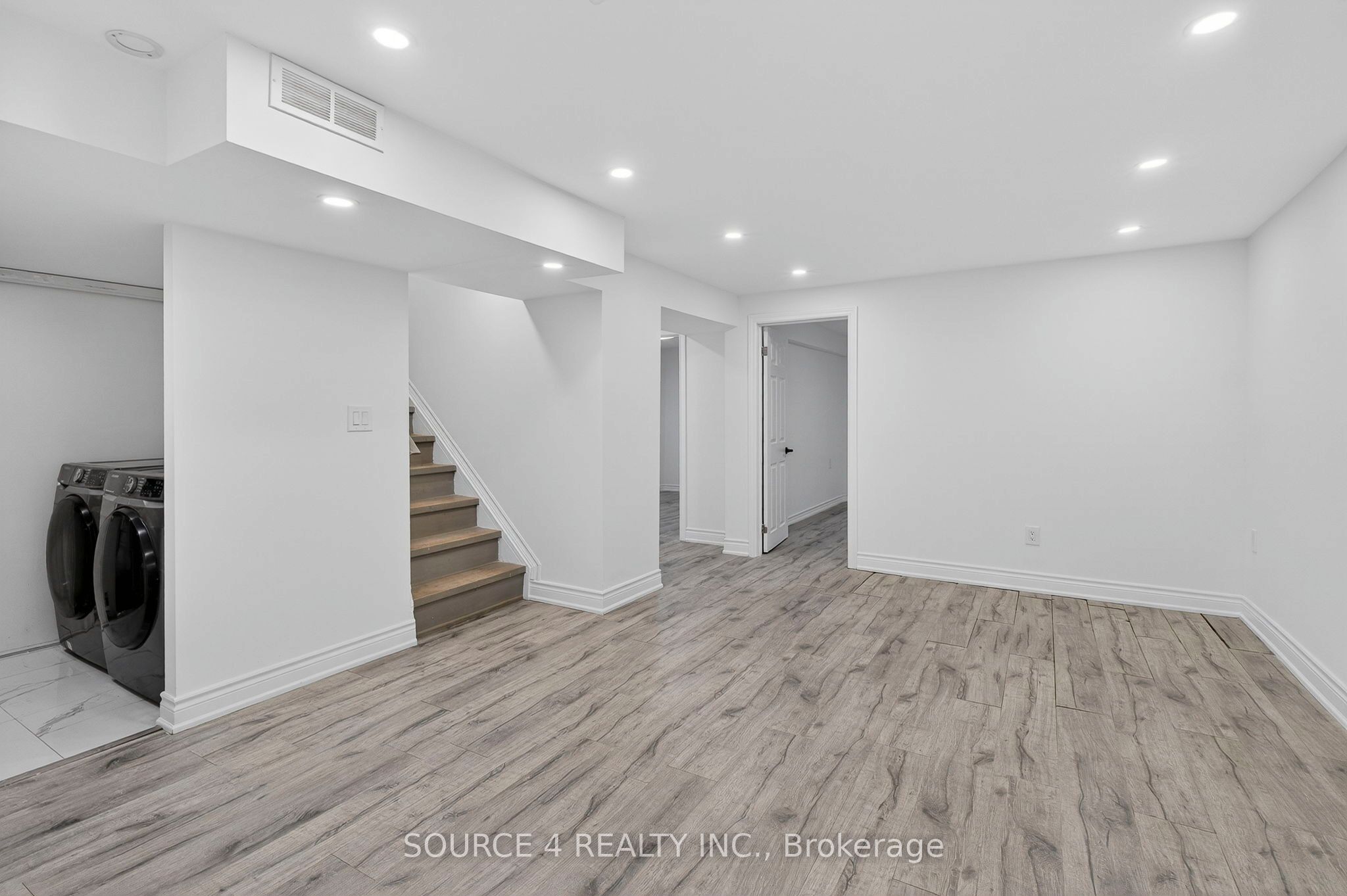 243 Malaga Road Property Photo 31