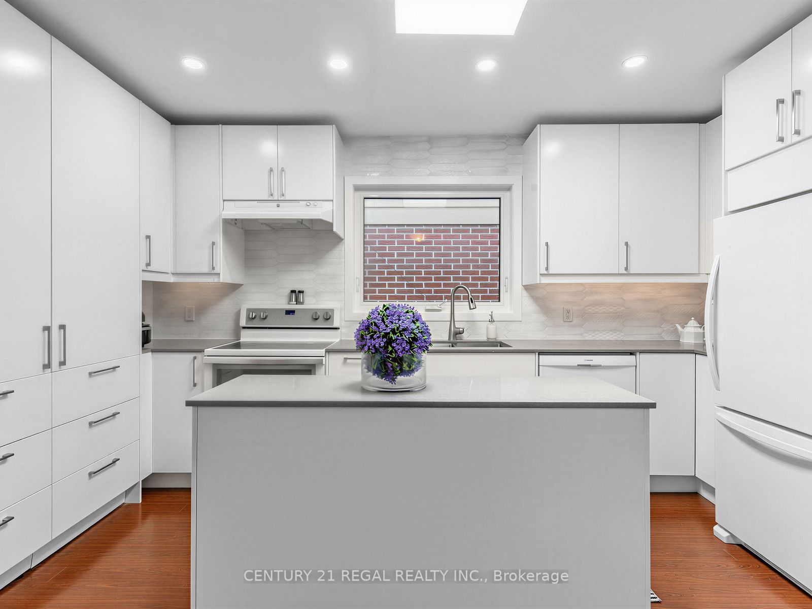 9 Craiglee Drive Property Photo 10