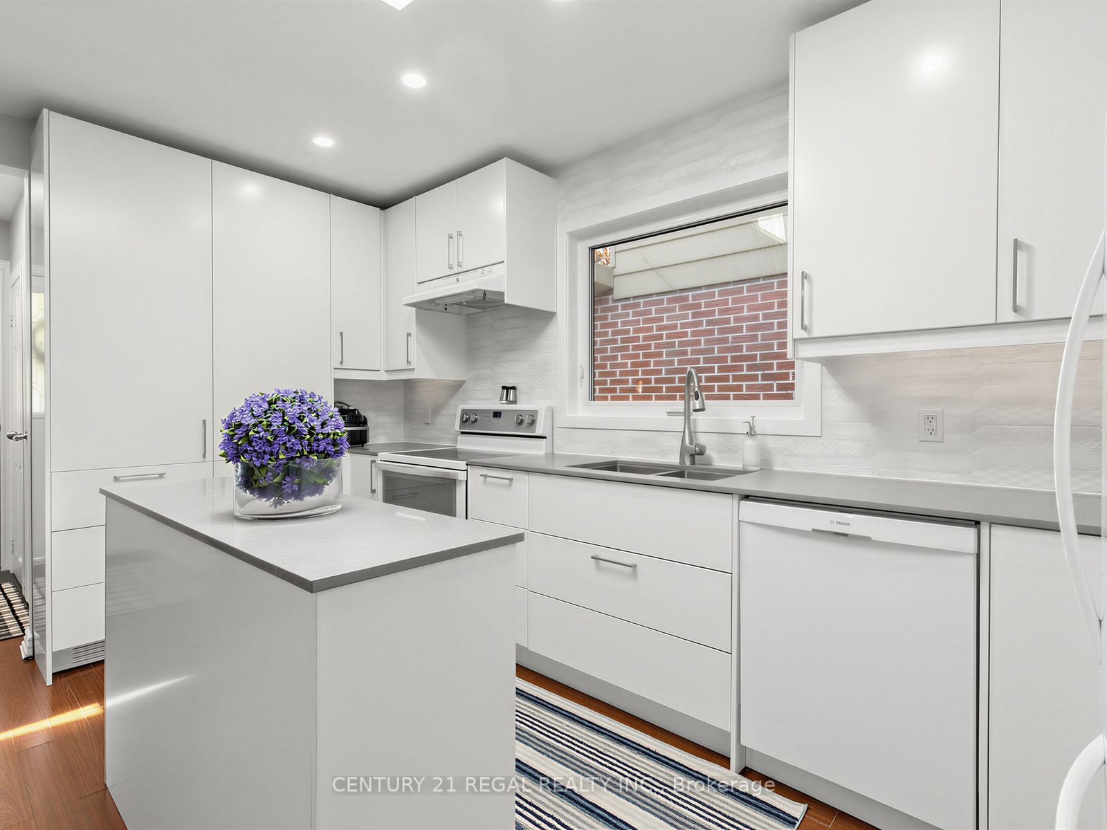 9 Craiglee Drive Property Photo 11
