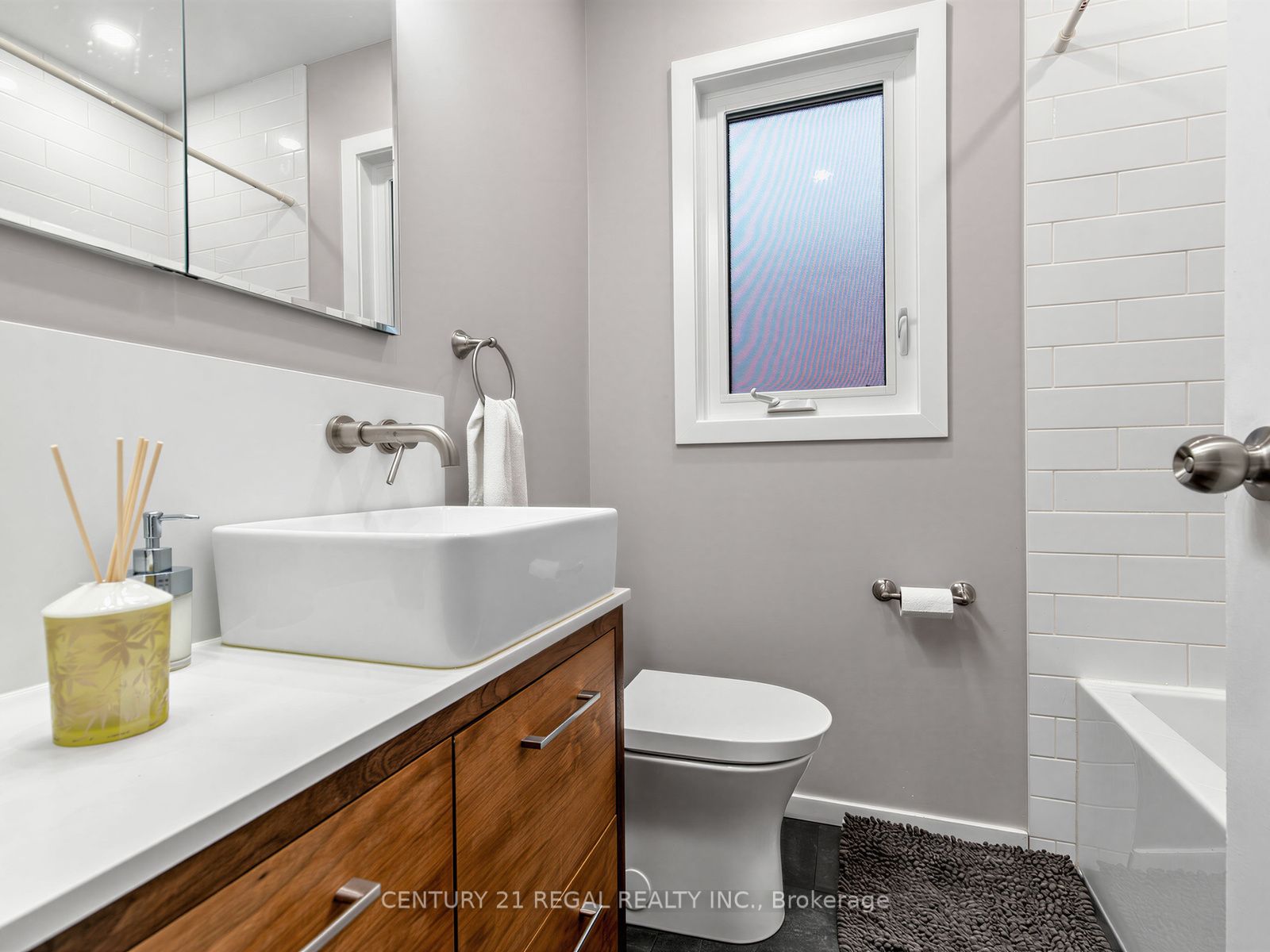 9 Craiglee Drive Property Photo 17