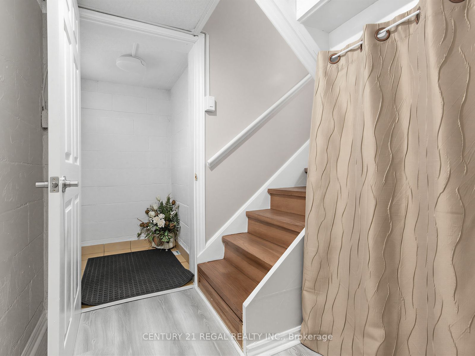 9 Craiglee Drive Property Photo 18