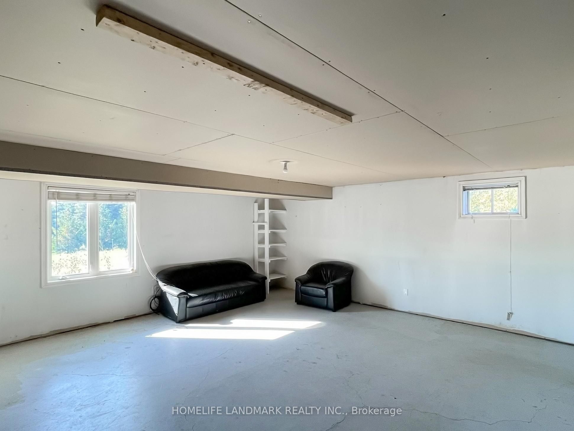 3668 Harmony Road N Property Photo 15