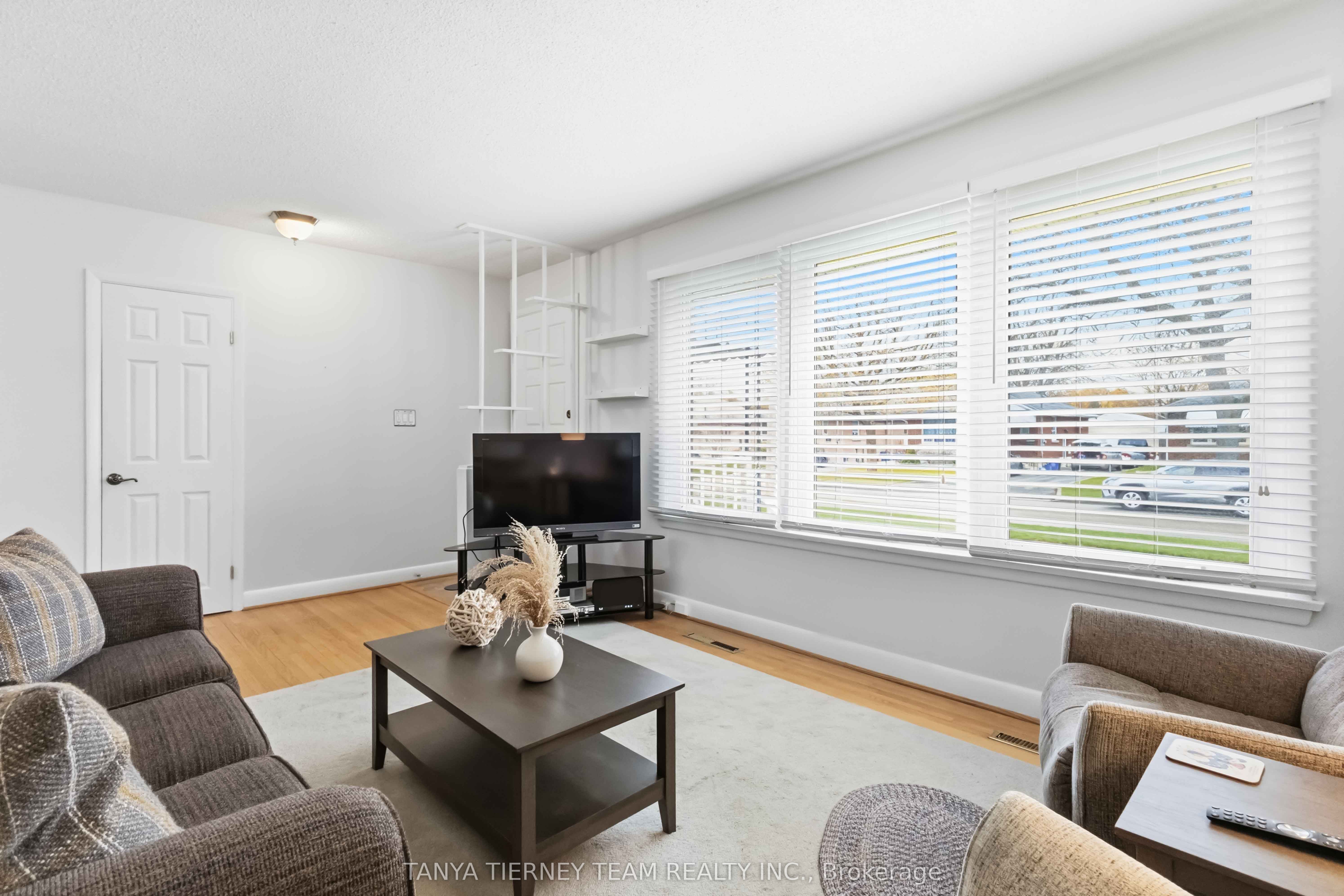 264 Baldwin Street Property Photo 10