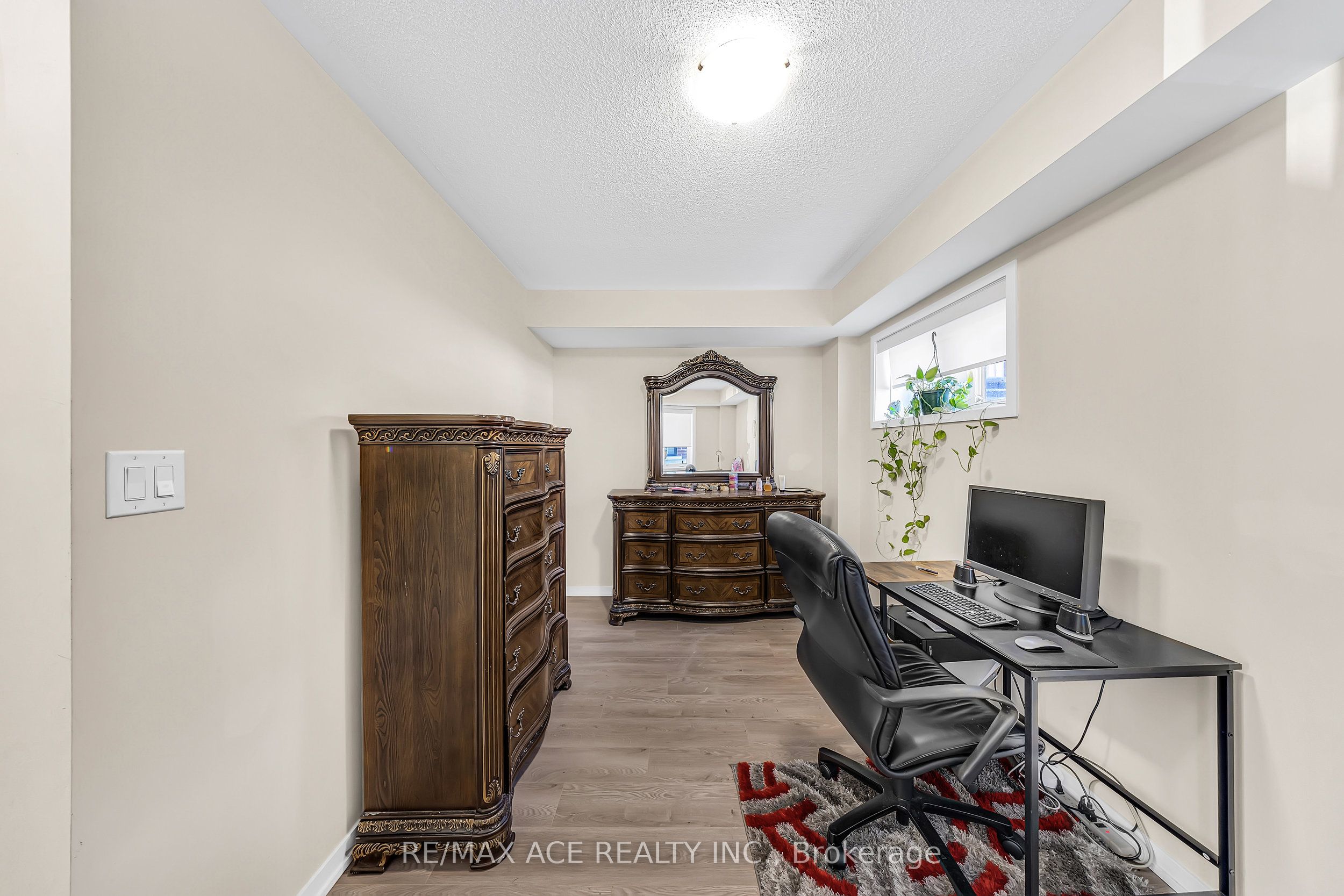 1344 Bradenton Path Property Photo 6
