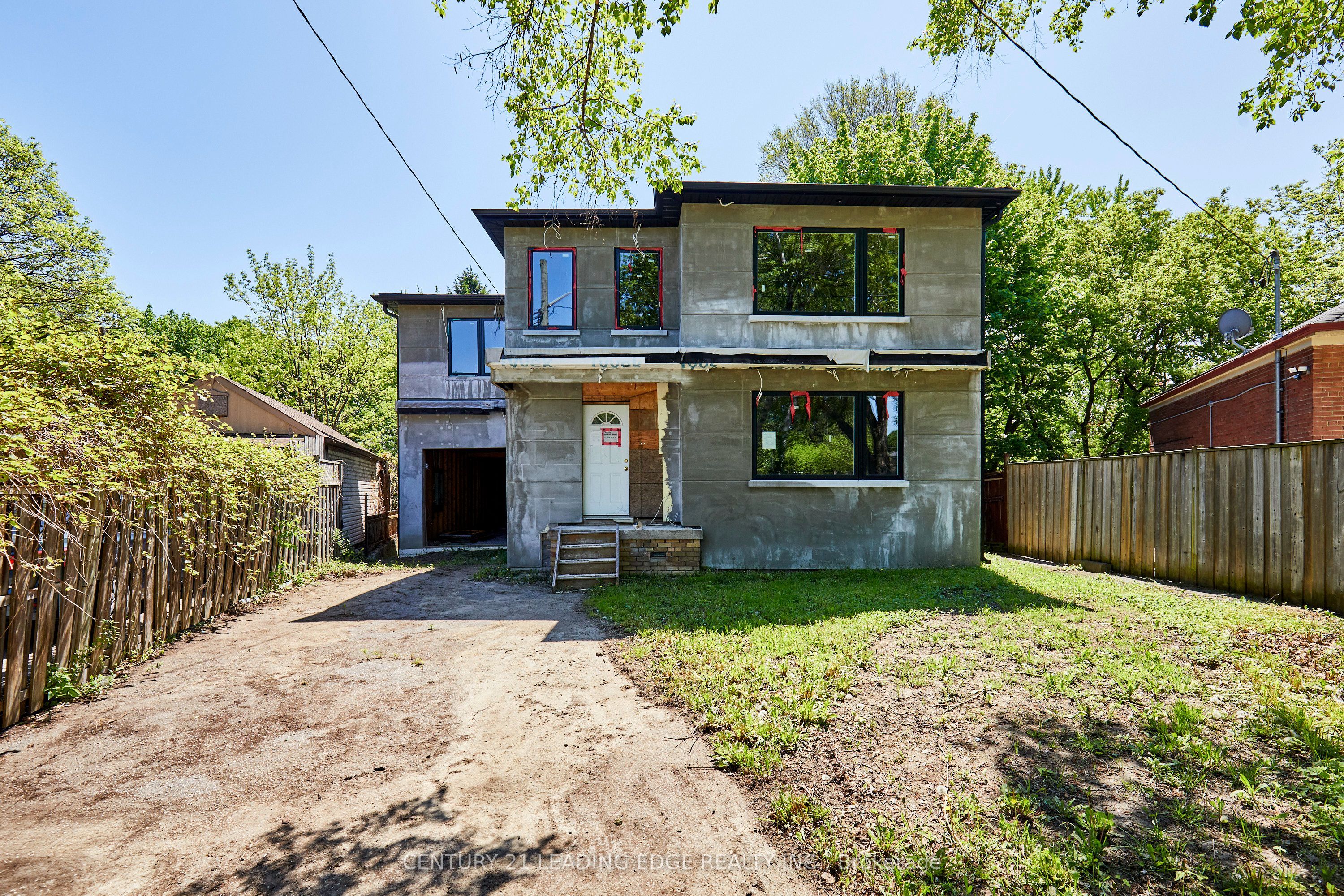 213 Phyllis Avenue Property Photo 1