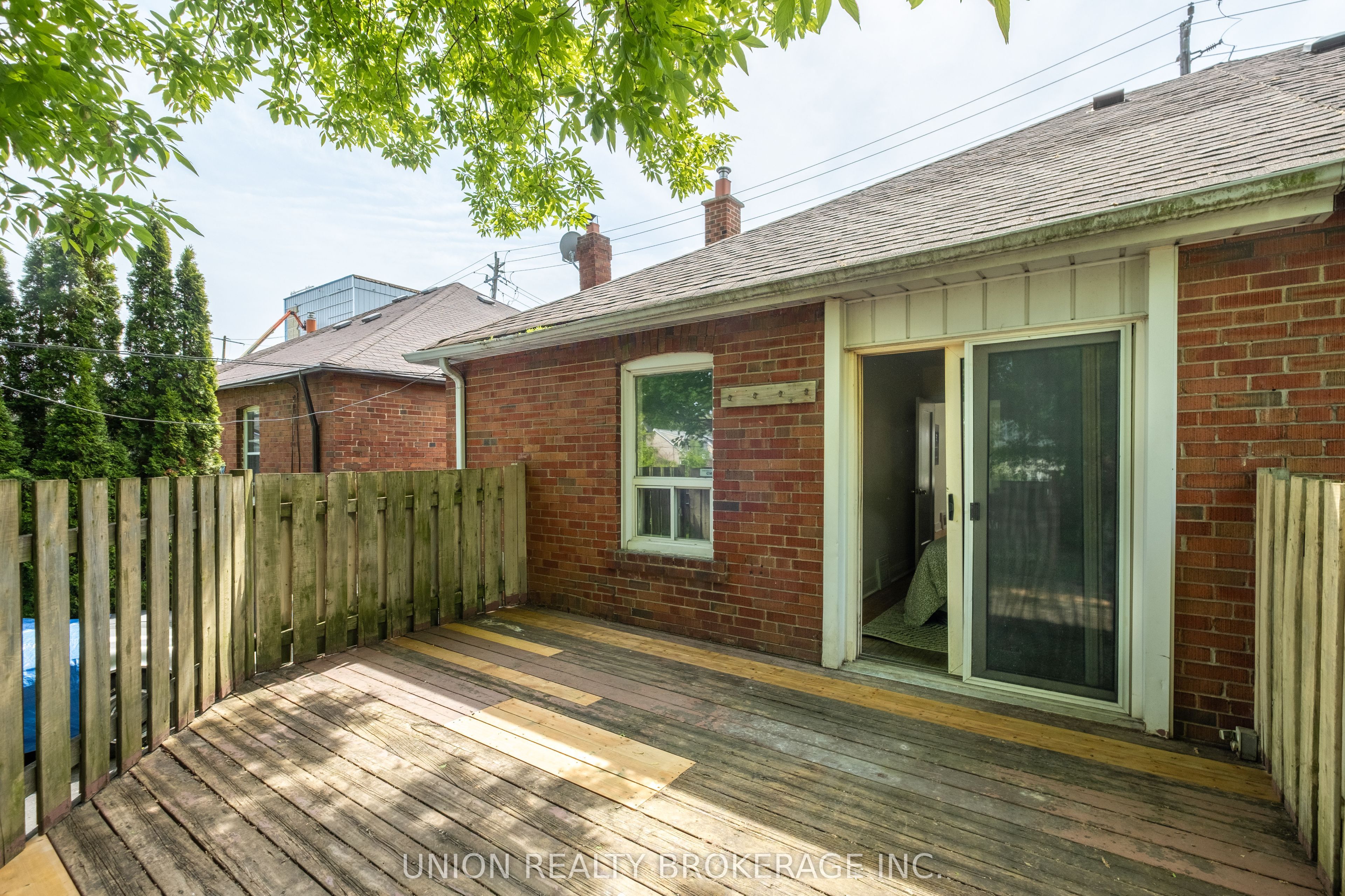 31 Thora Avenue Property Photo 15