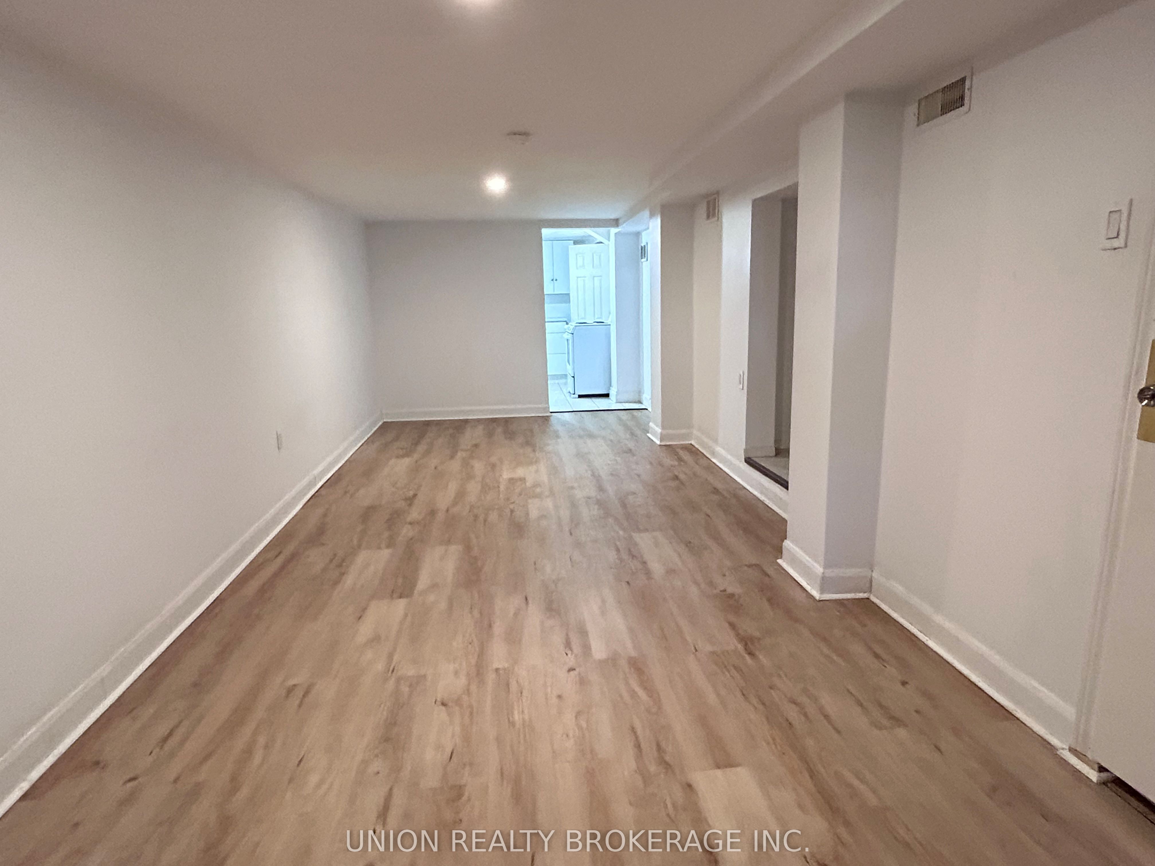 31 Thora Avenue Property Photo 18