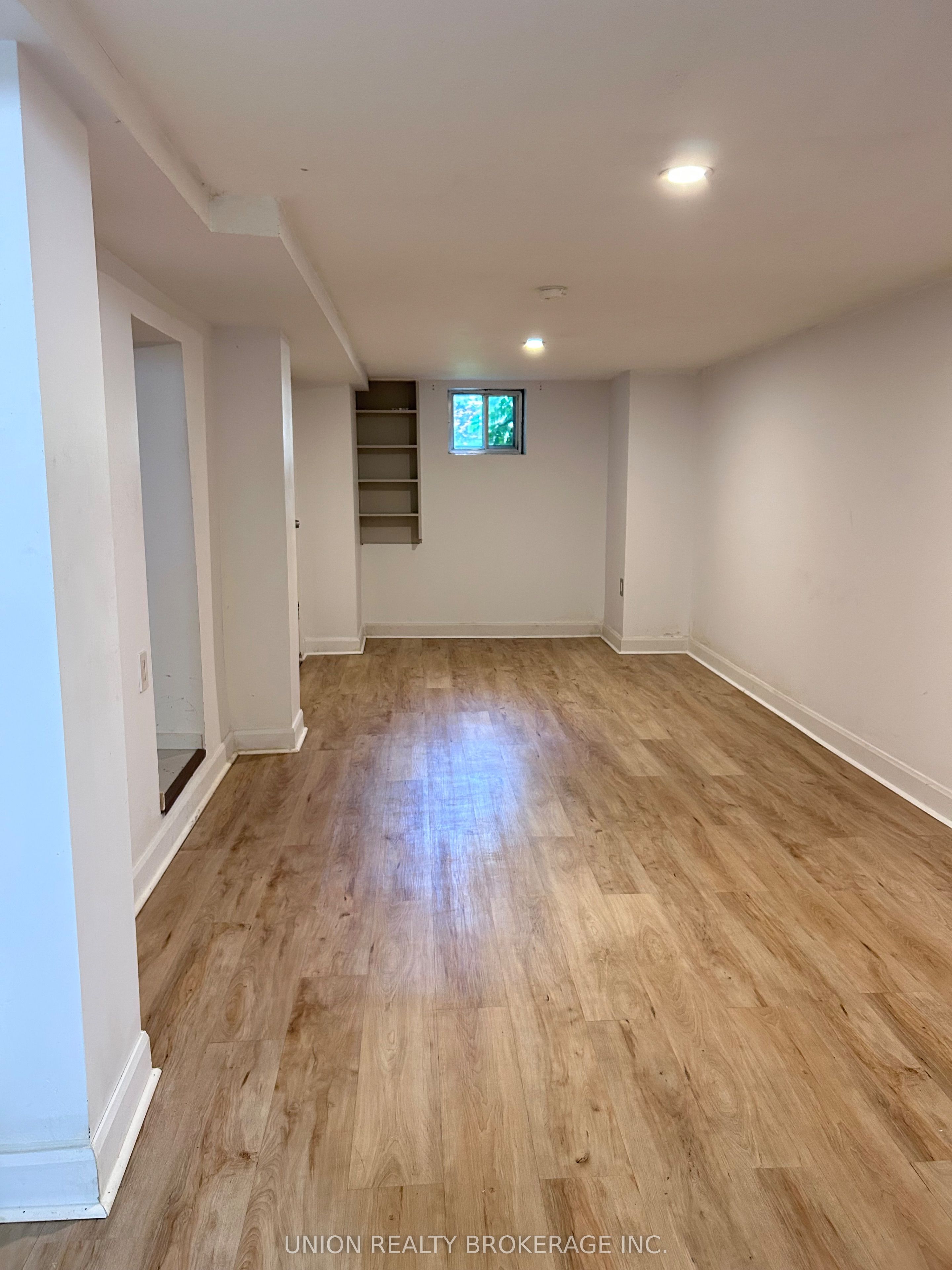 31 Thora Avenue Property Photo 19