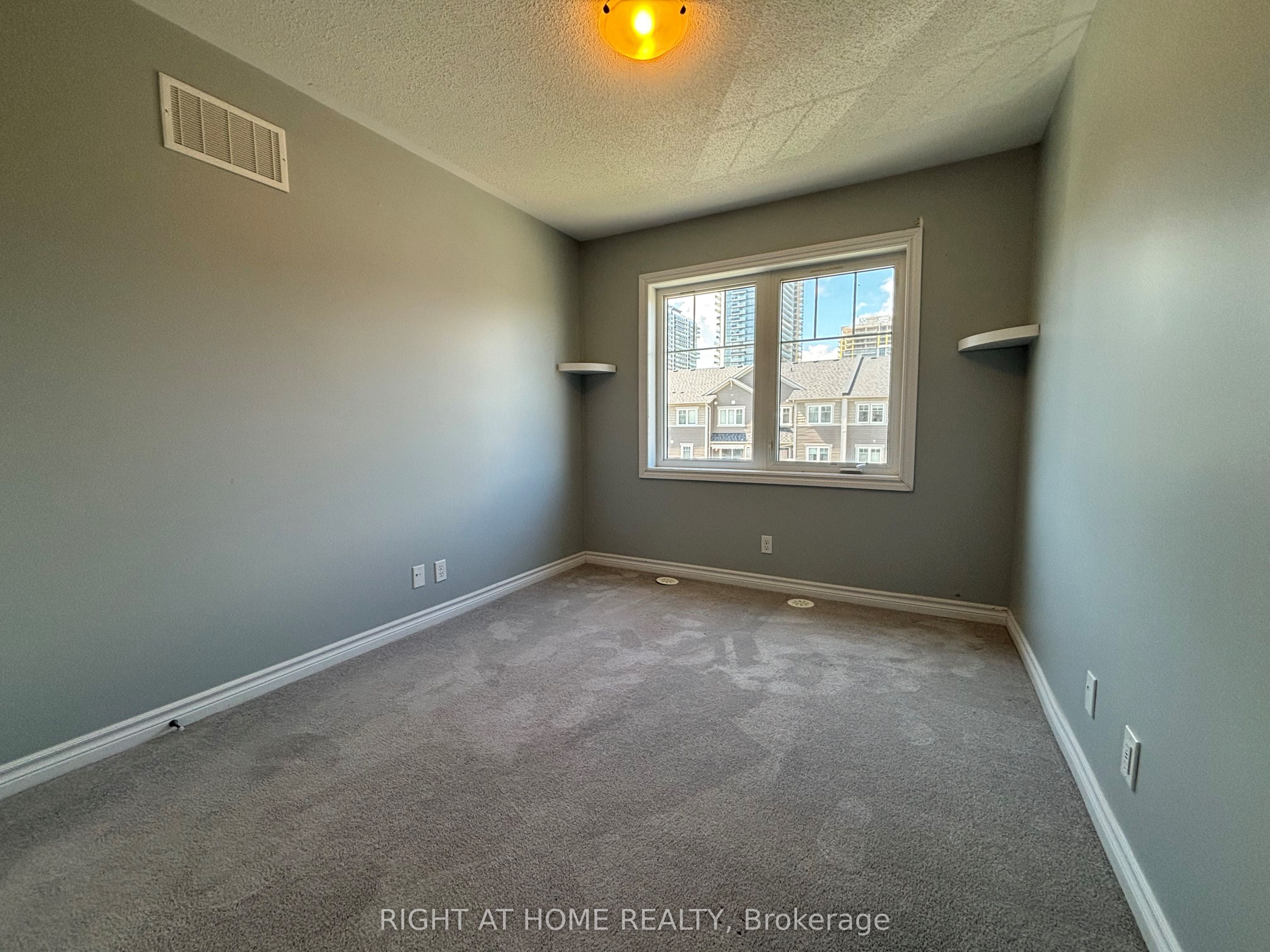 24 Nearco Crescent Property Photo 21