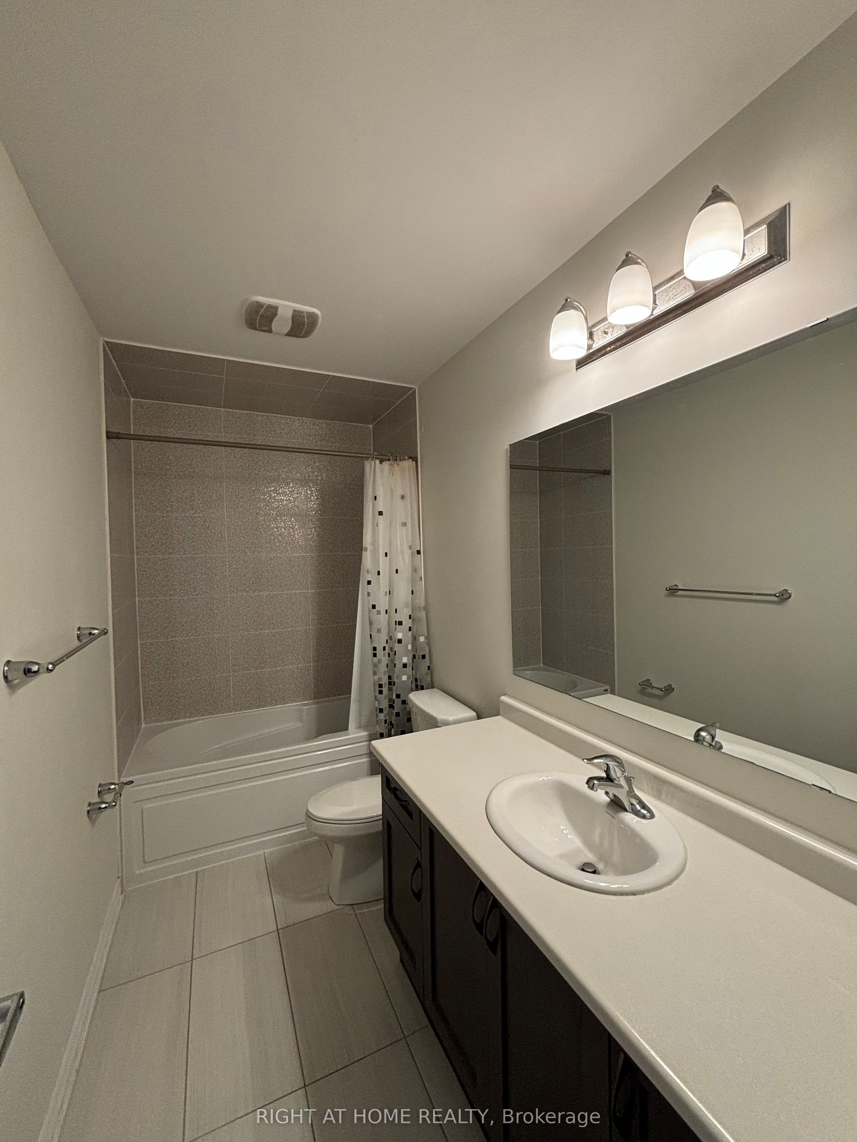 24 Nearco Crescent Property Photo 27