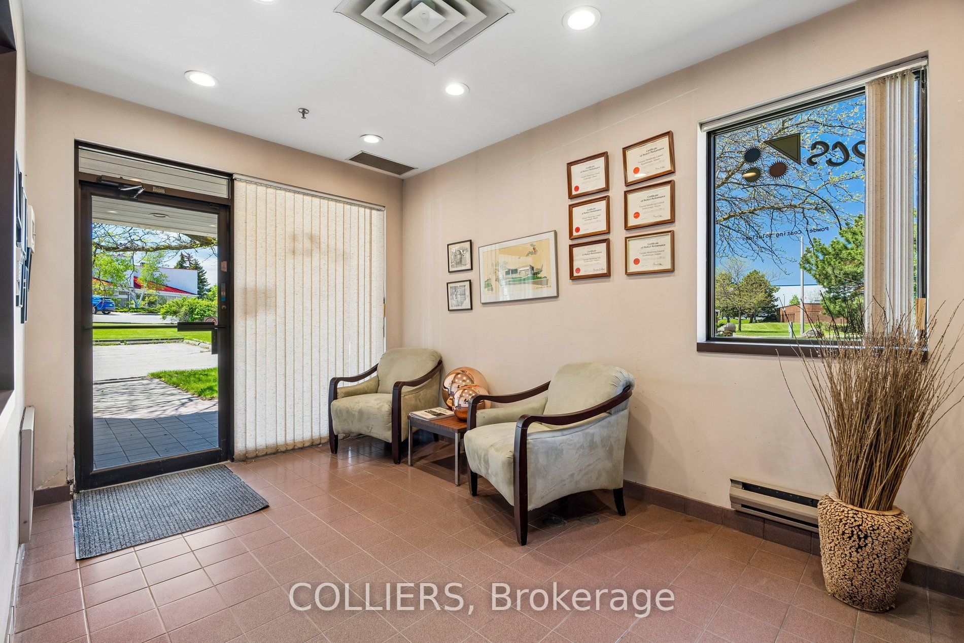 30 Dovedale Court Property Photo 2