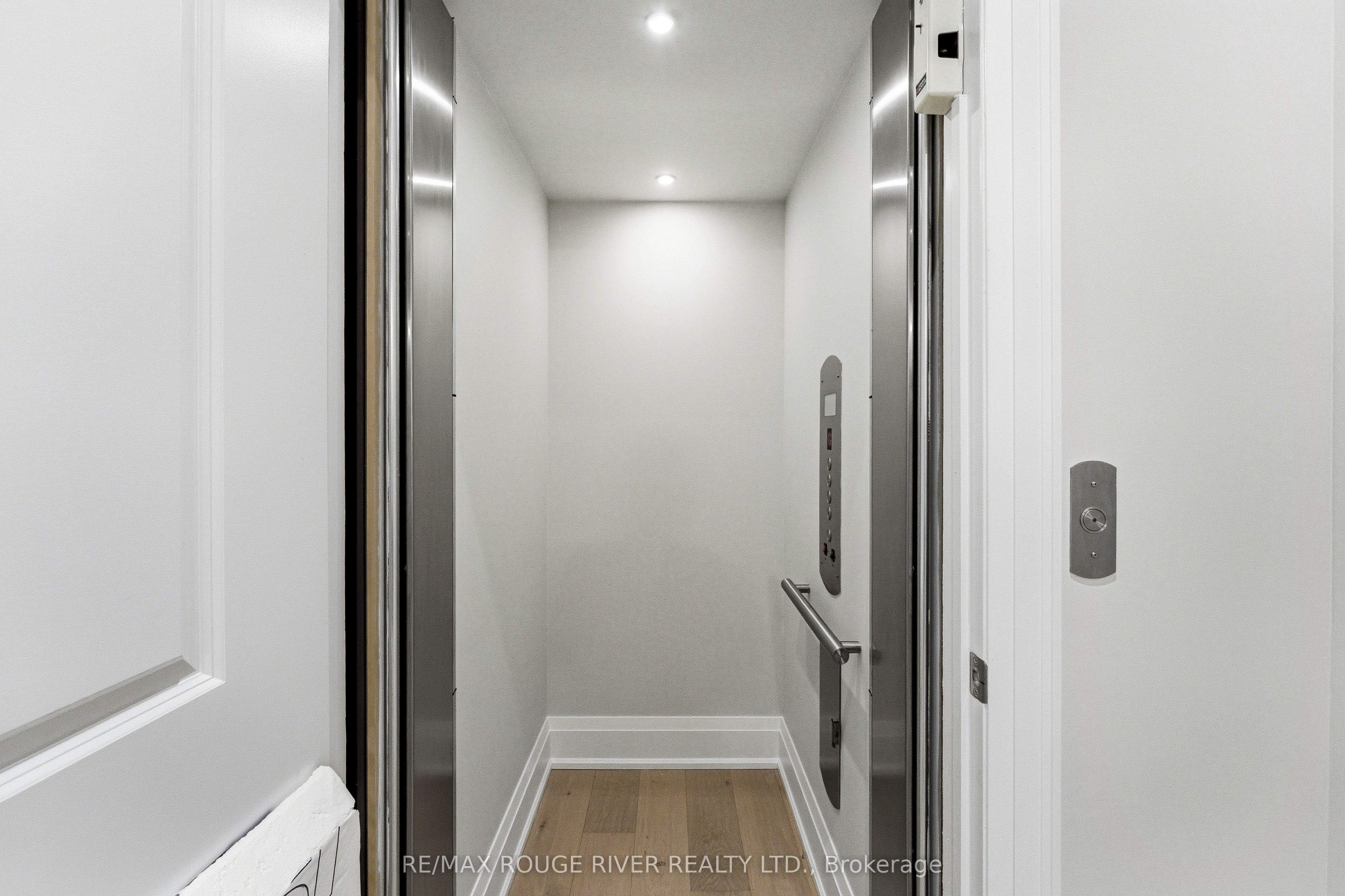 1411 Old Forest Road Property Photo 22