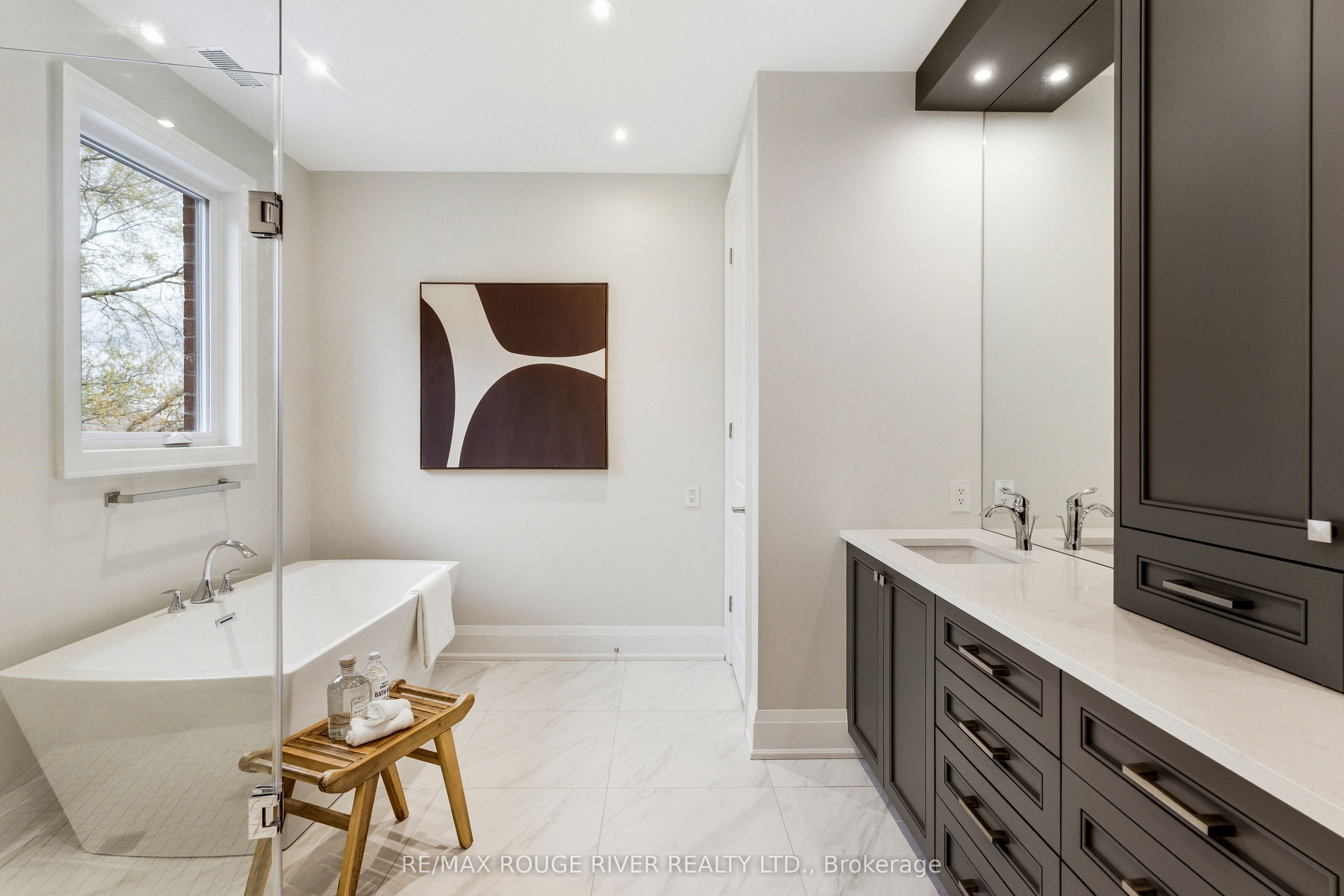 1411 Old Forest Road Property Photo 25