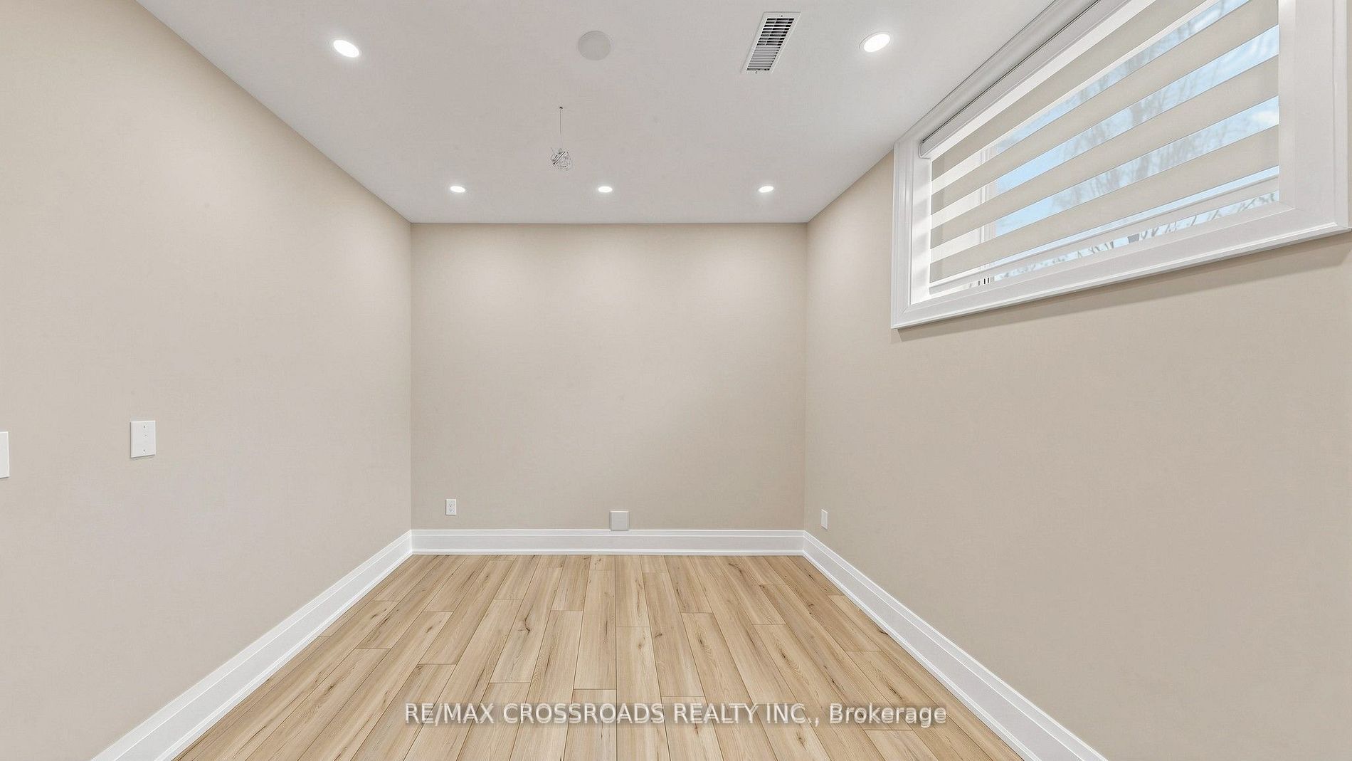 1427 Rosebank Road Property Photo 39