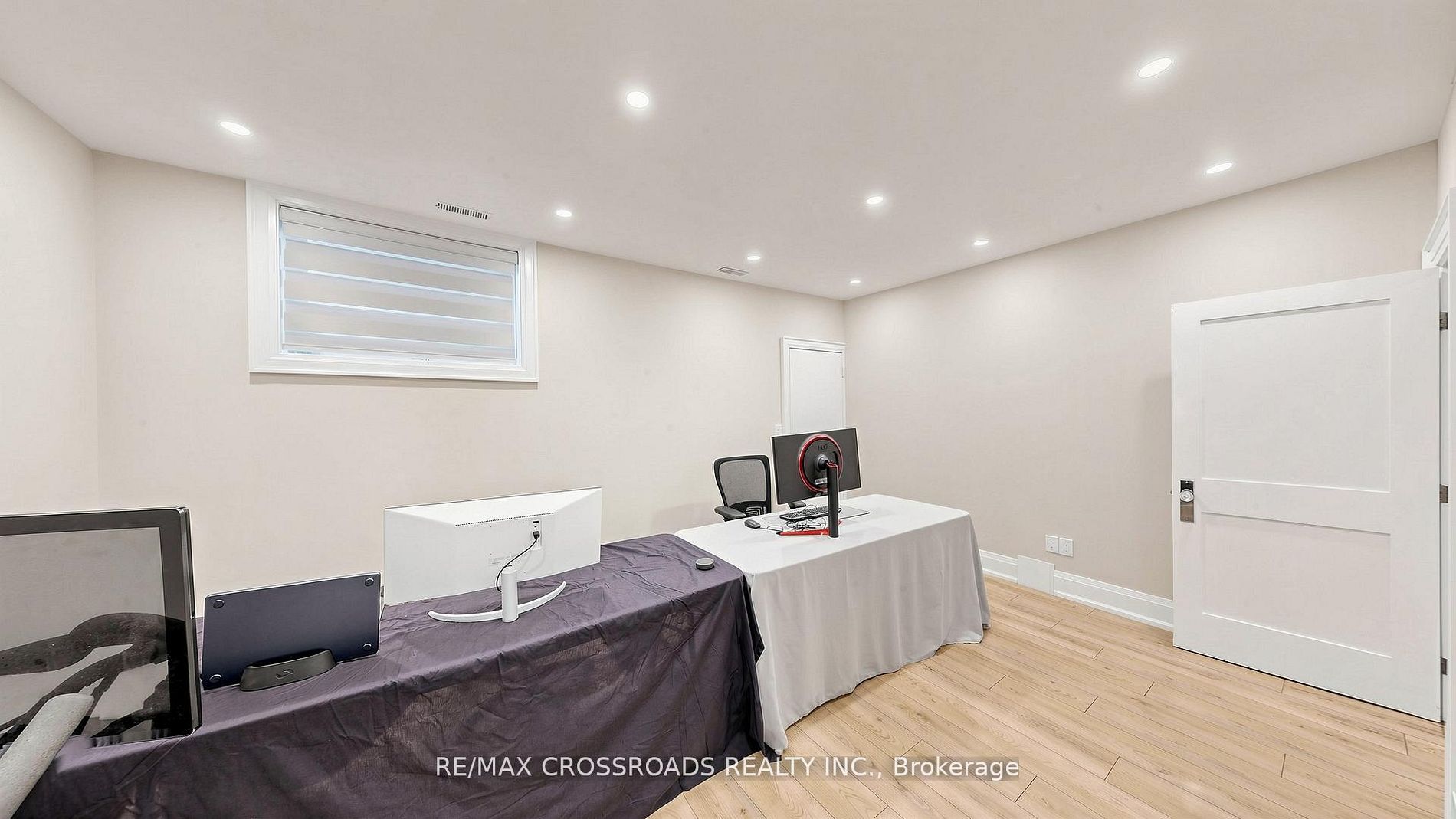 1427 Rosebank Road Property Photo 41