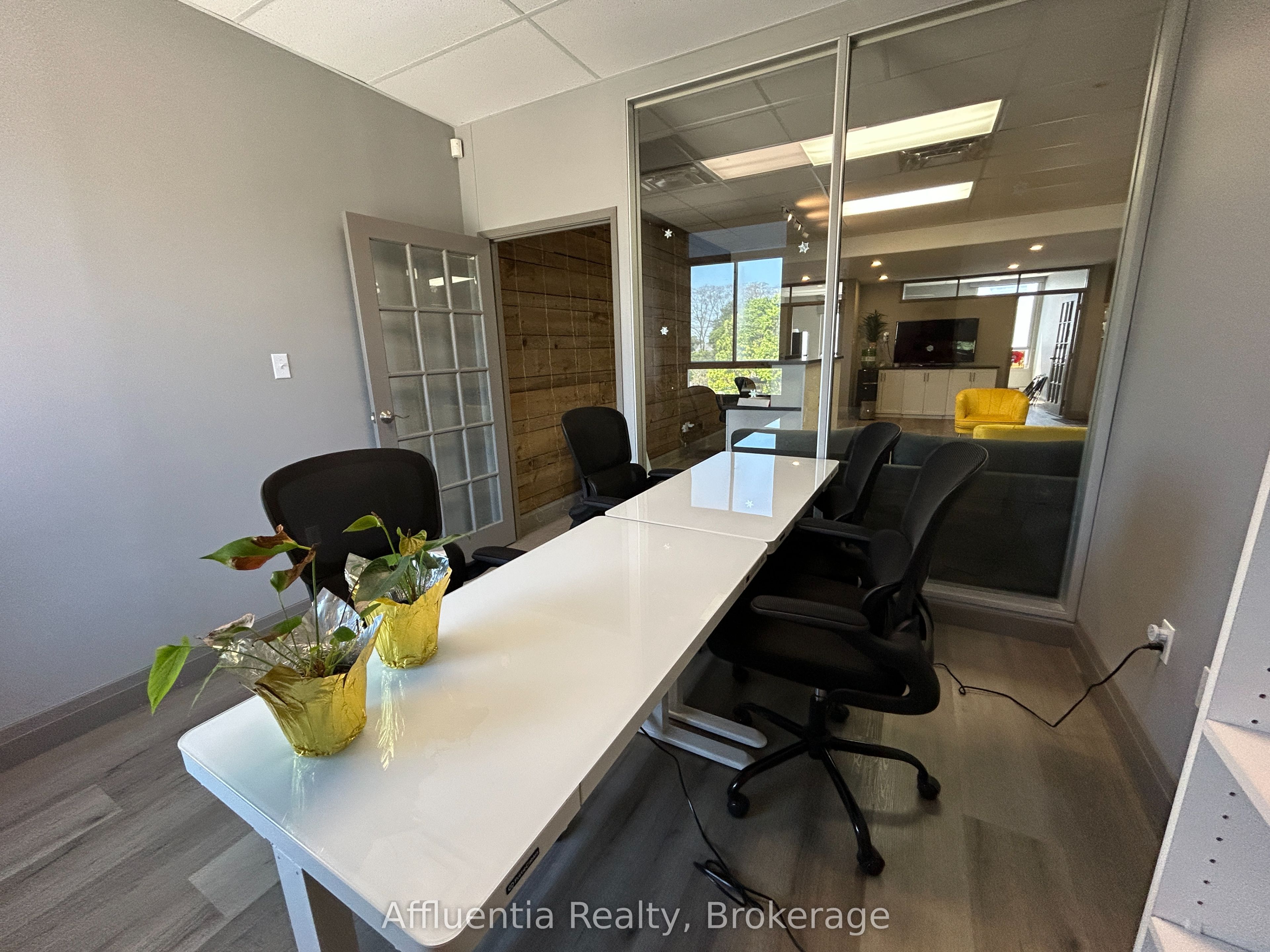 187 King Street E 201 Property Photo 5