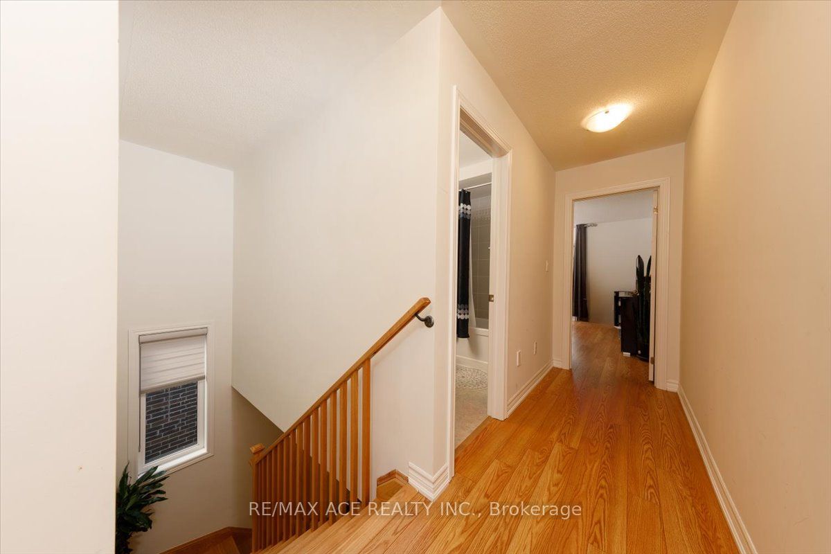 788 Eddystone Path Property Photo 12