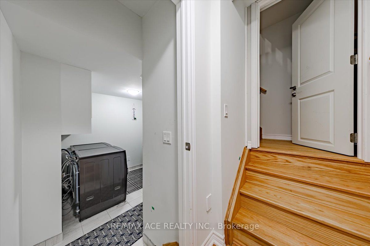 788 Eddystone Path Property Photo 22