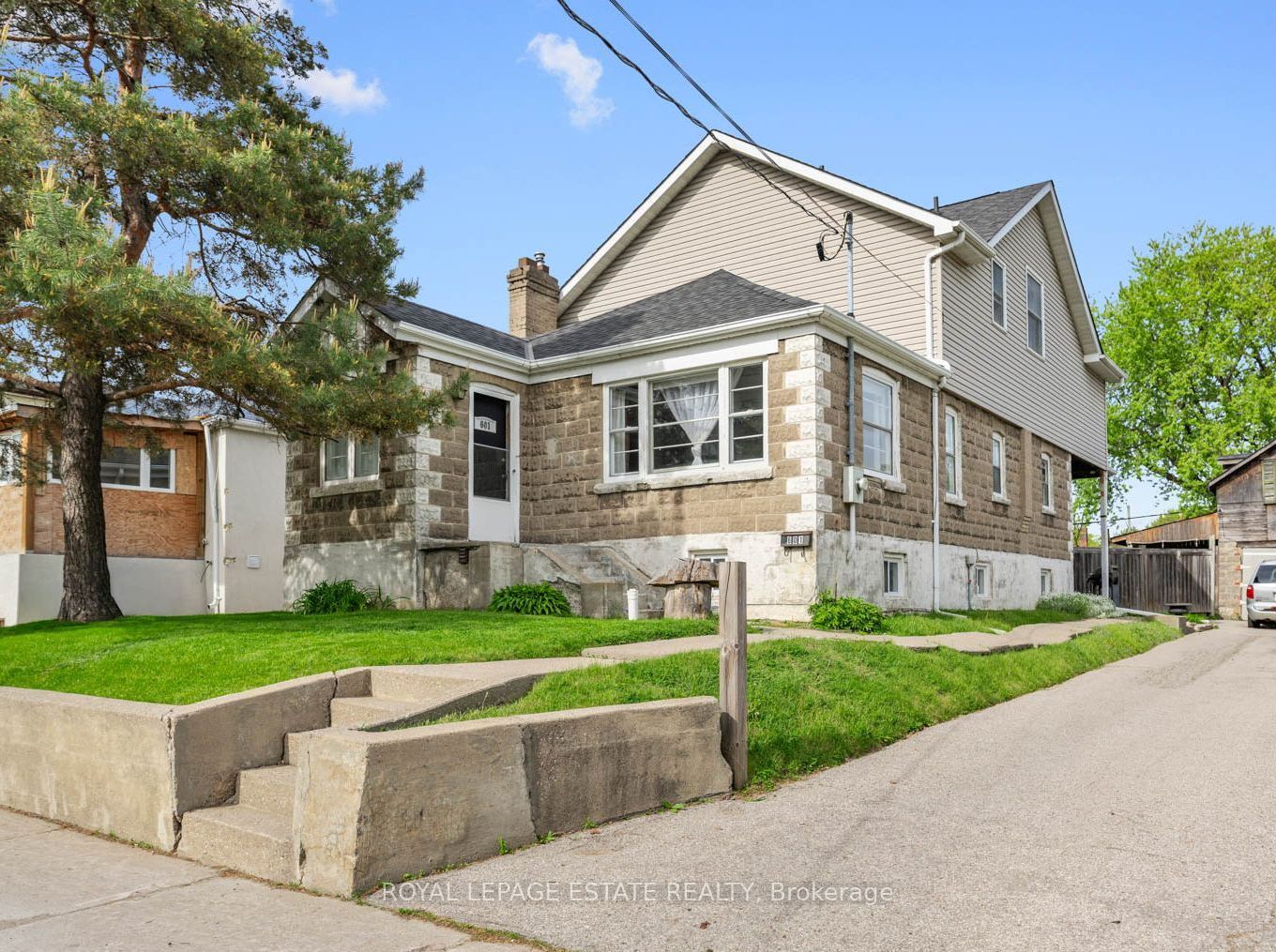 601 Pharmacy Avenue