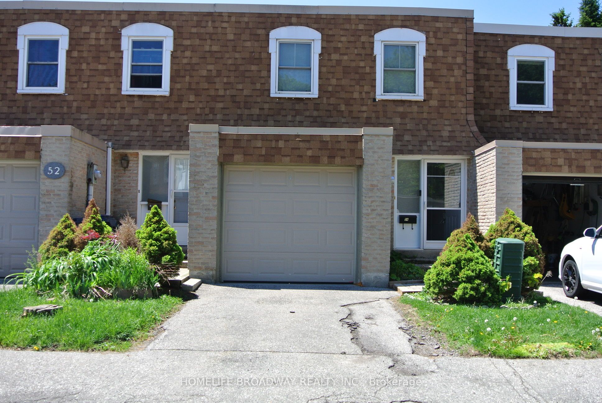 850 Huntingwood Drive 54