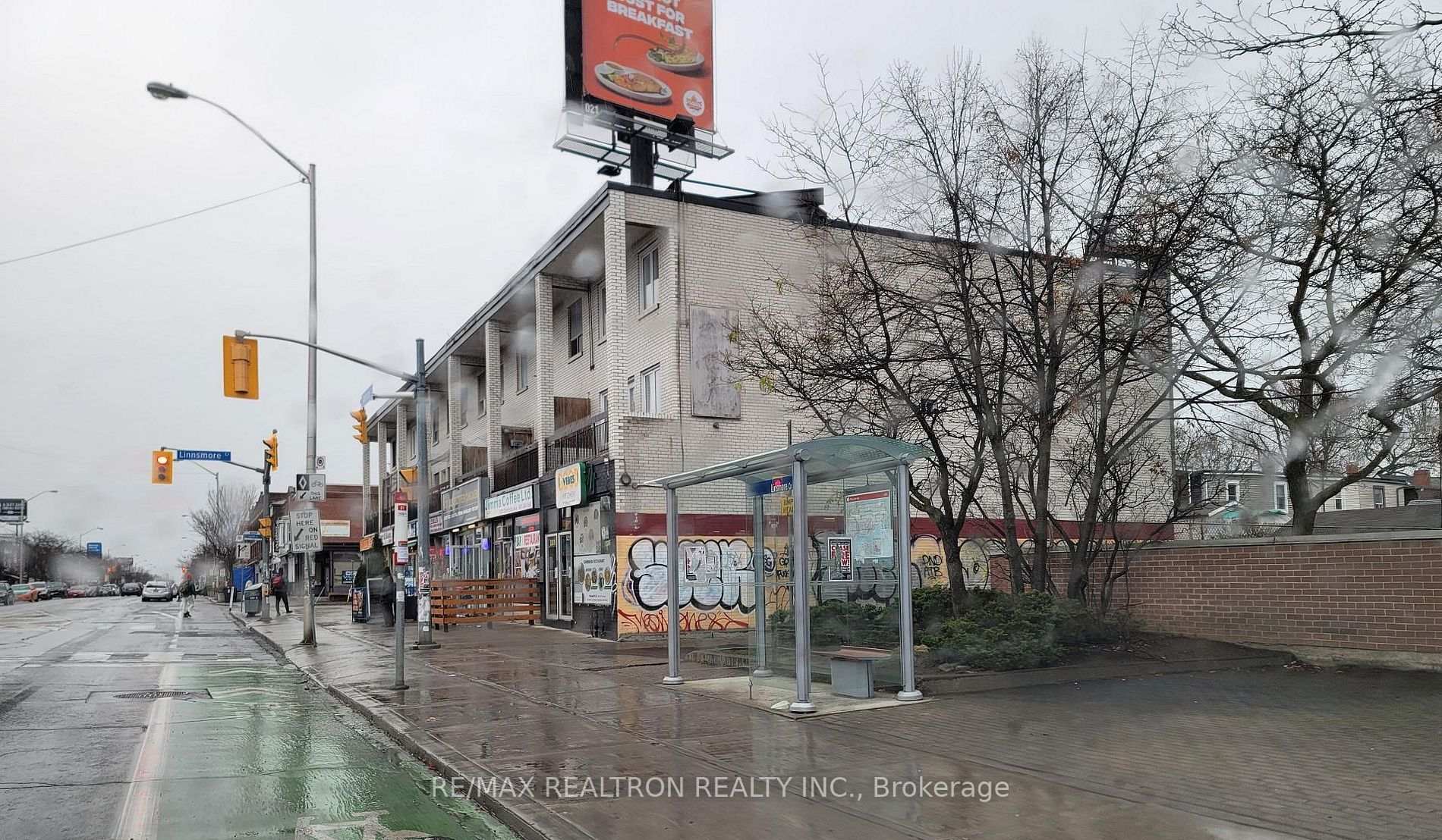 1299 Danforth Avenue Property Photo 10