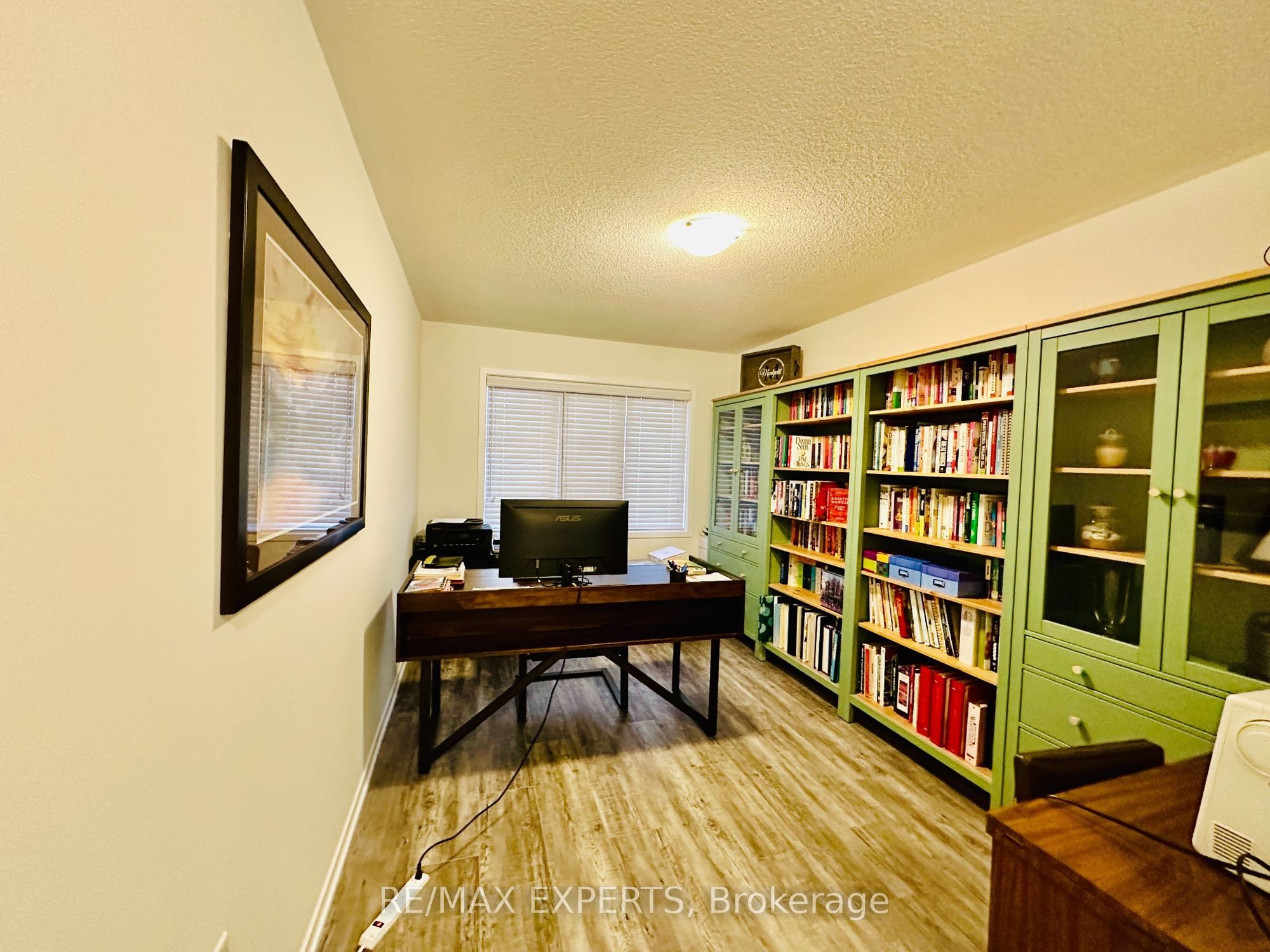 1541 Wheatcroft Drive Property Photo 15