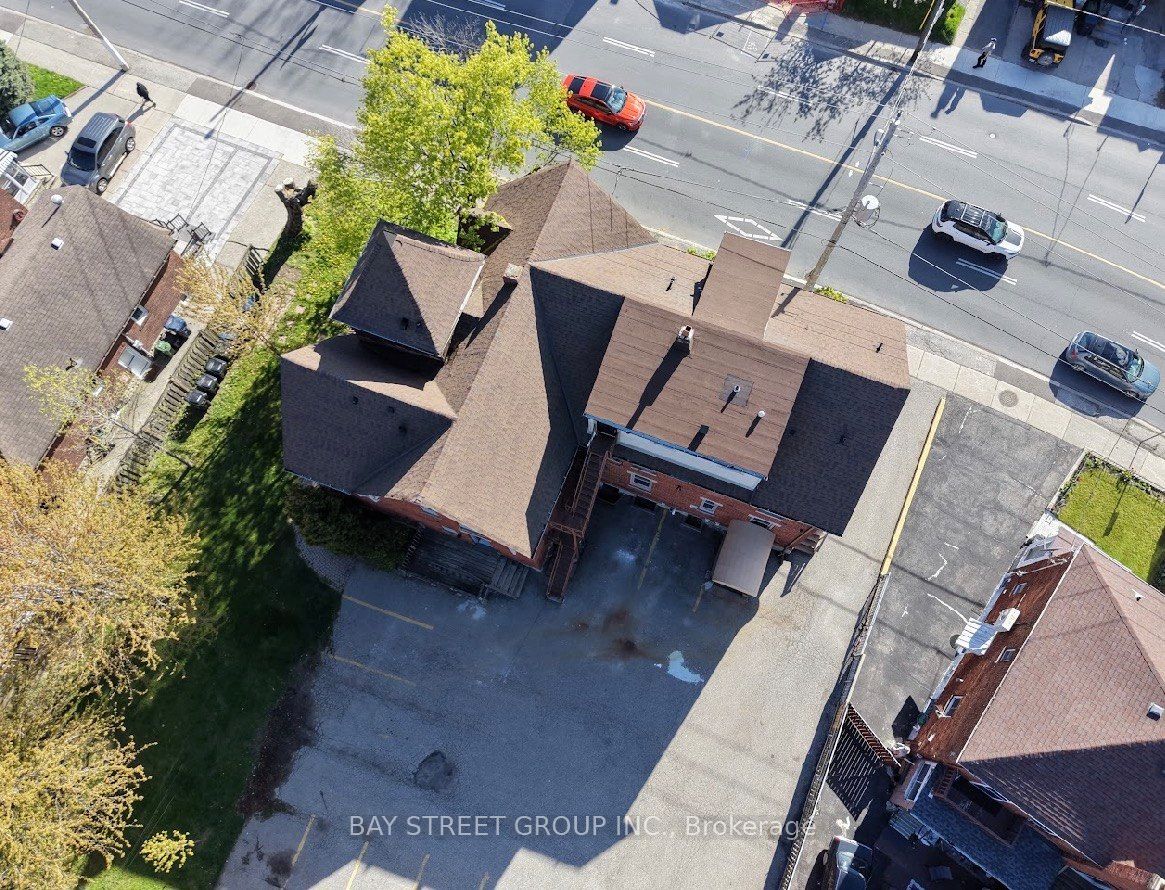 1311 Pape Avenue Property Photo 3