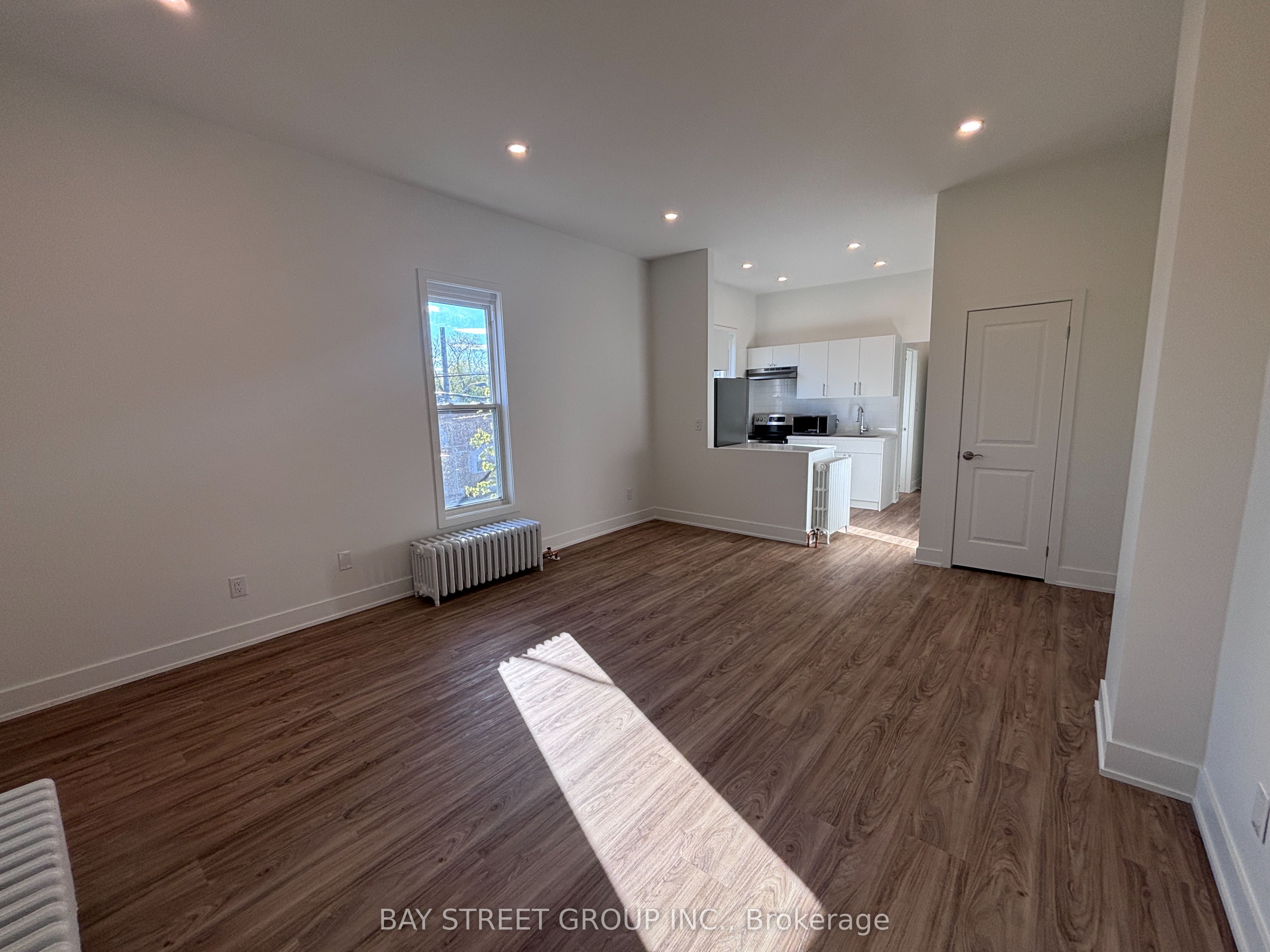 1311 Pape Avenue Property Photo 18