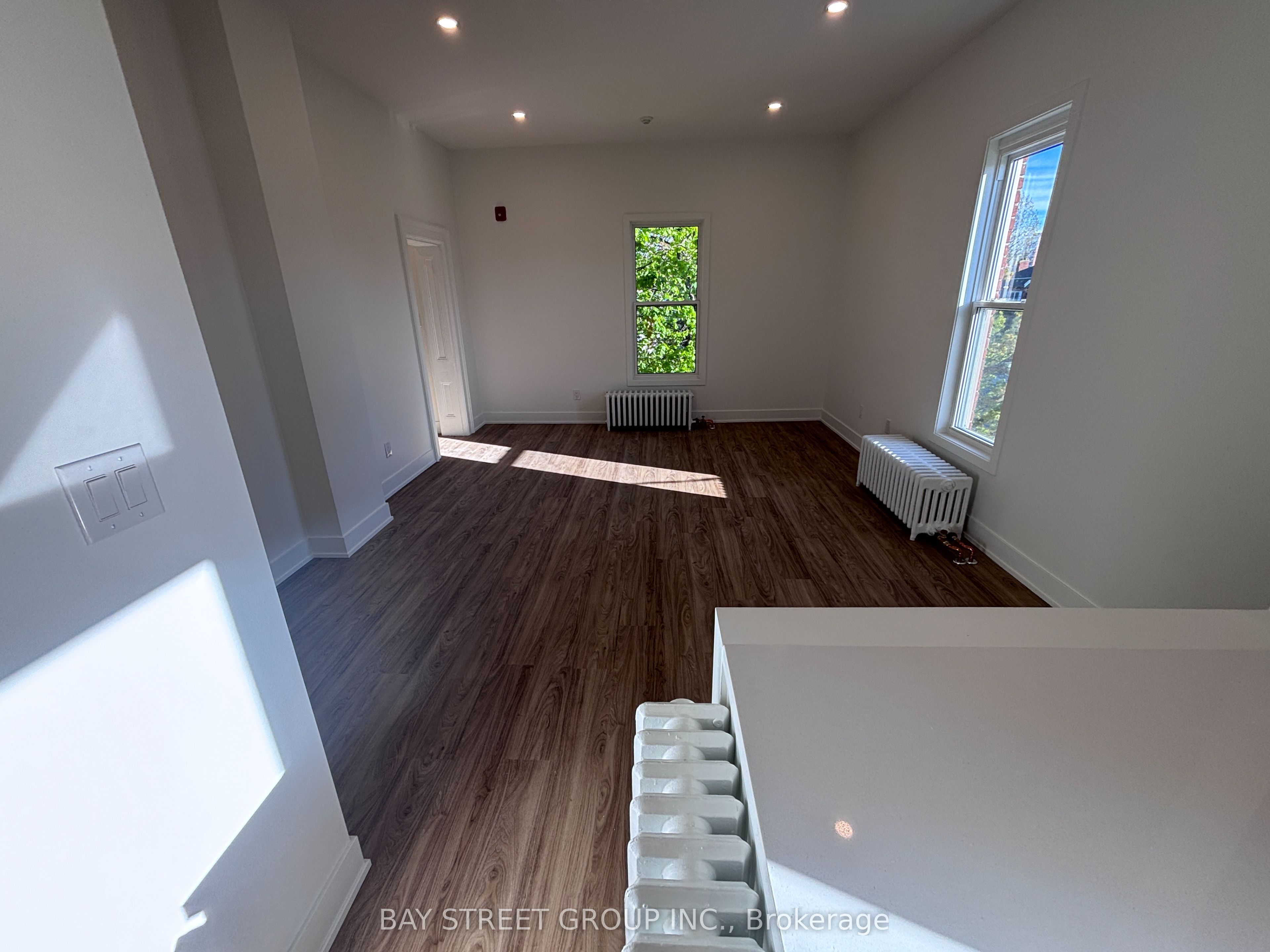 1311 Pape Avenue Property Photo 21