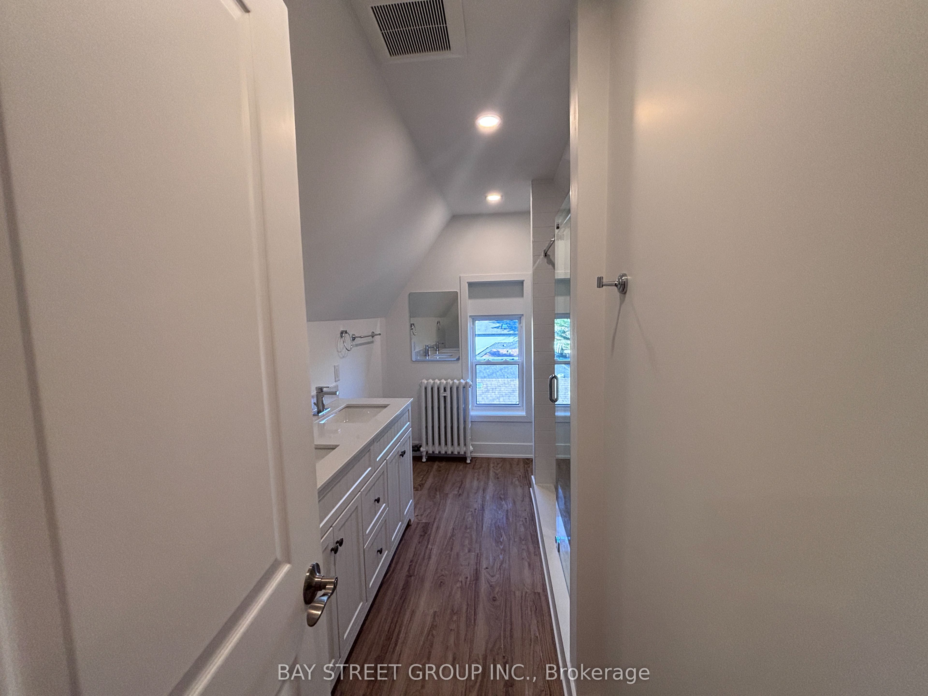 1311 Pape Avenue Property Photo 28