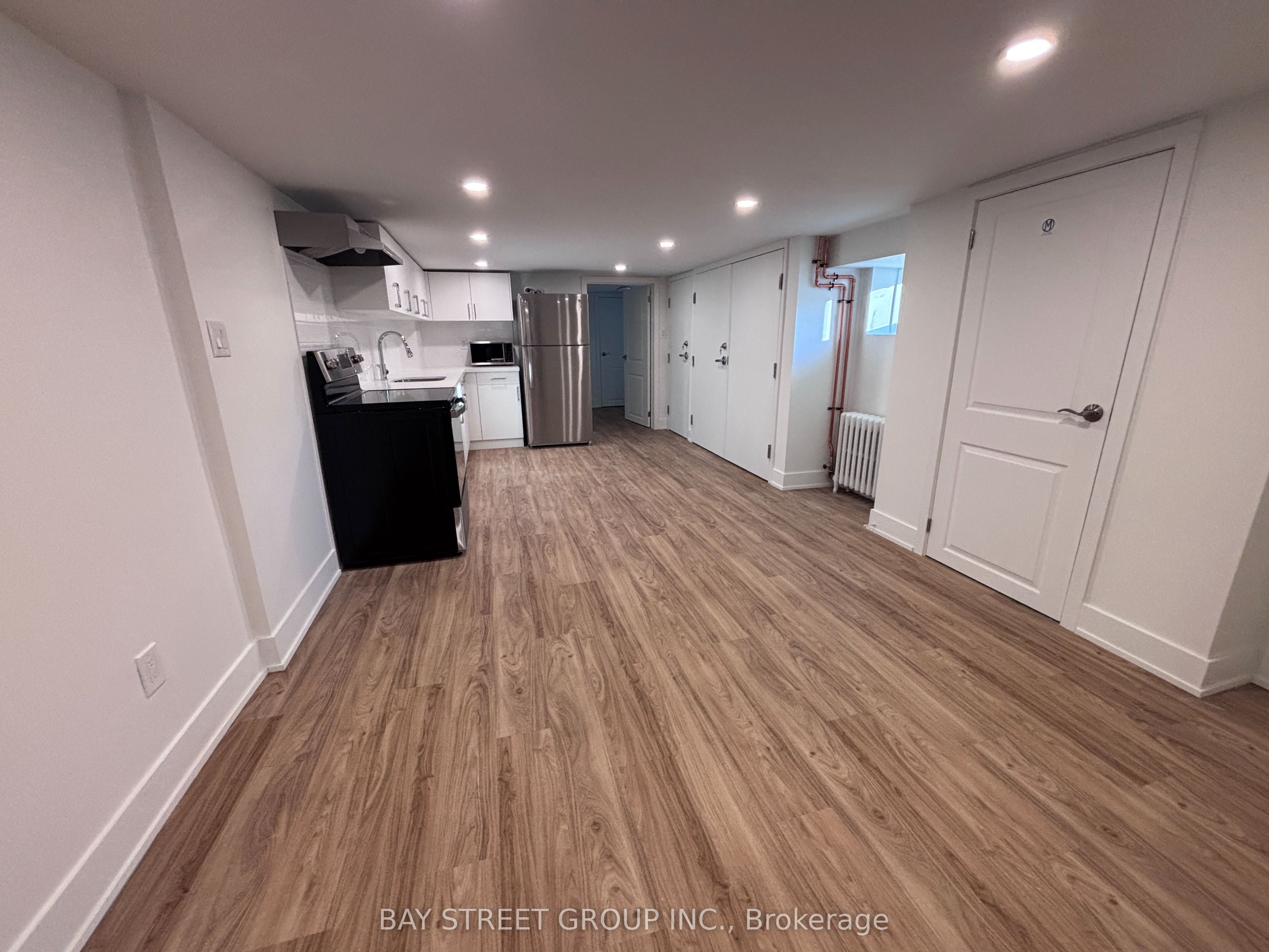 1311 Pape Avenue Property Photo 40