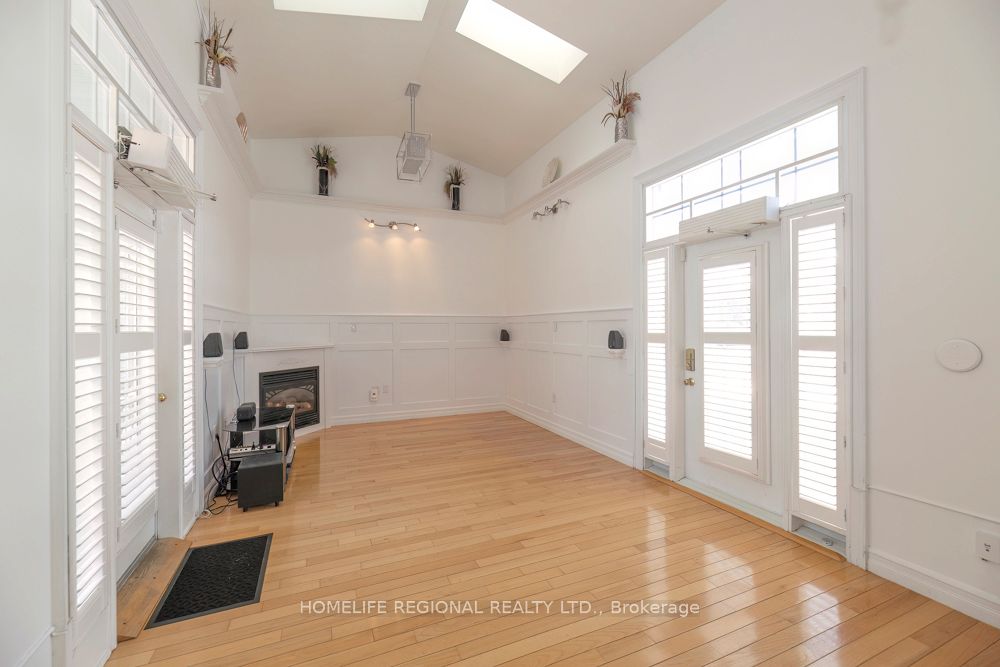 99 Goodman Drive Property Photo 14