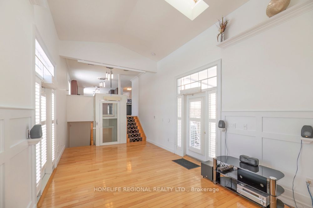99 Goodman Drive Property Photo 15