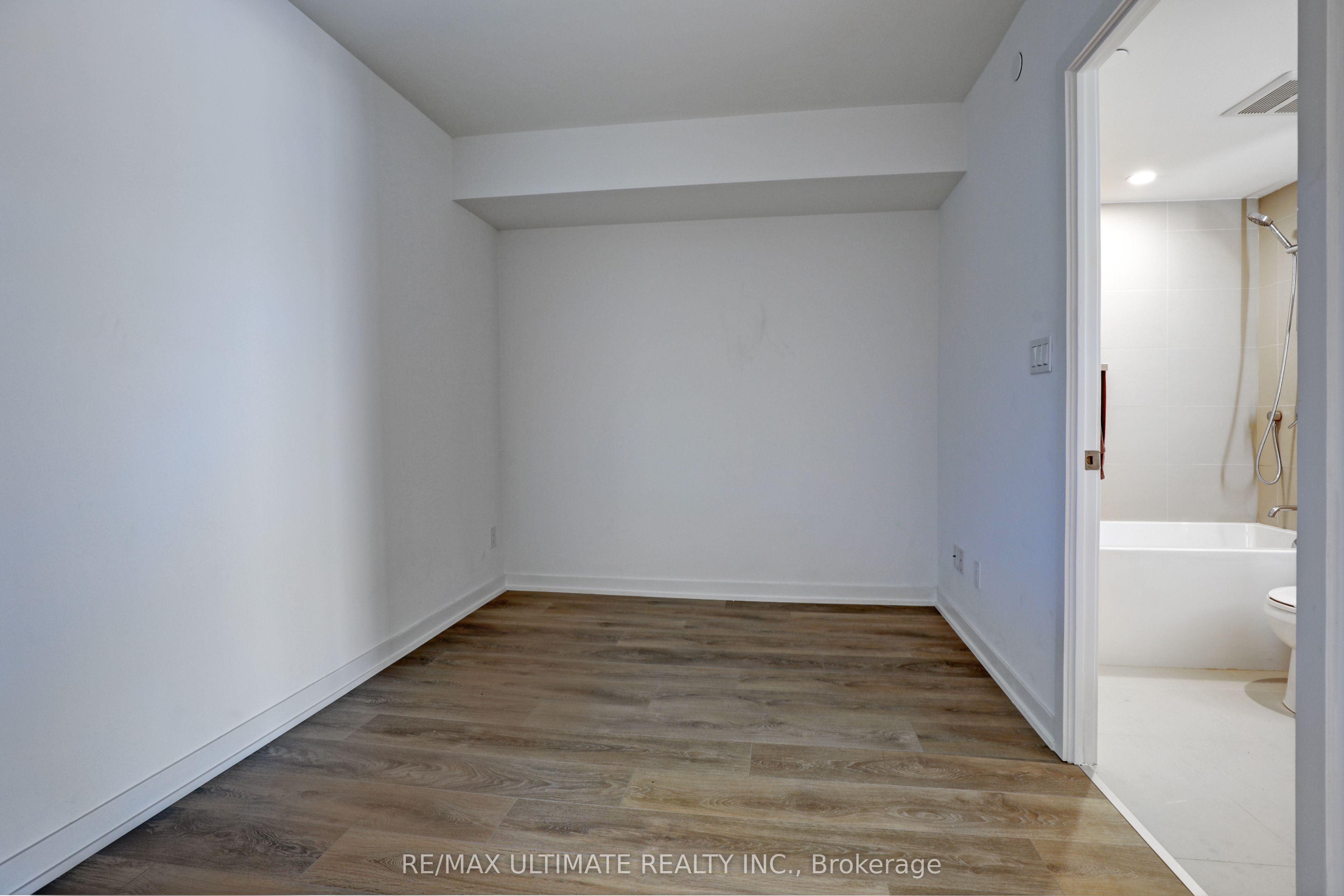 1401 O'connor Drive 513 Property Photo 11